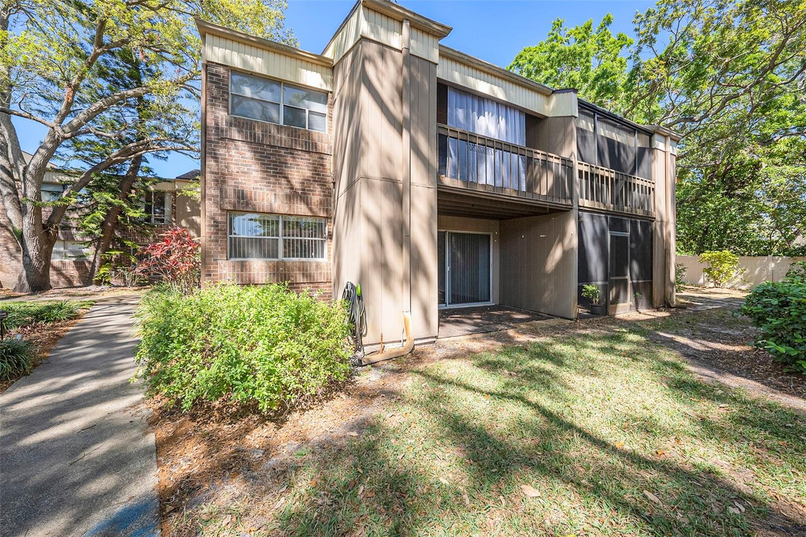 10453 CARROLLBROOK CIR #122