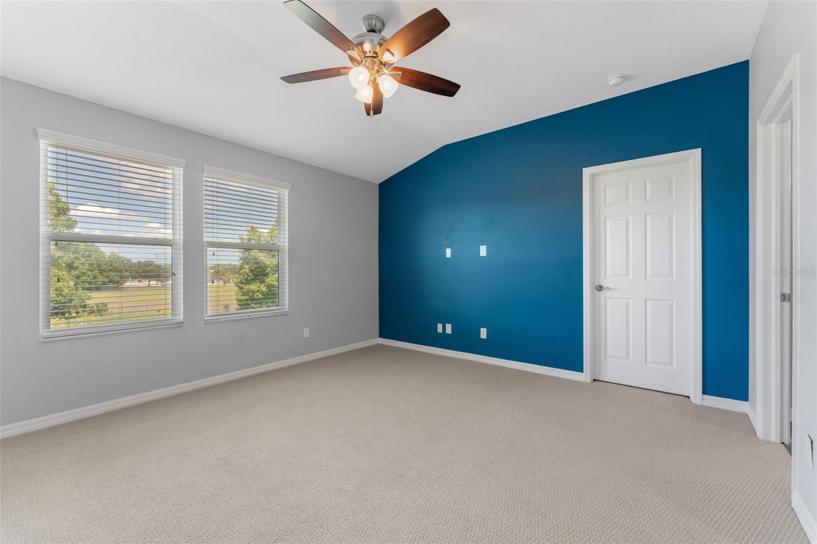 11526 CROWNED SPARROW LN