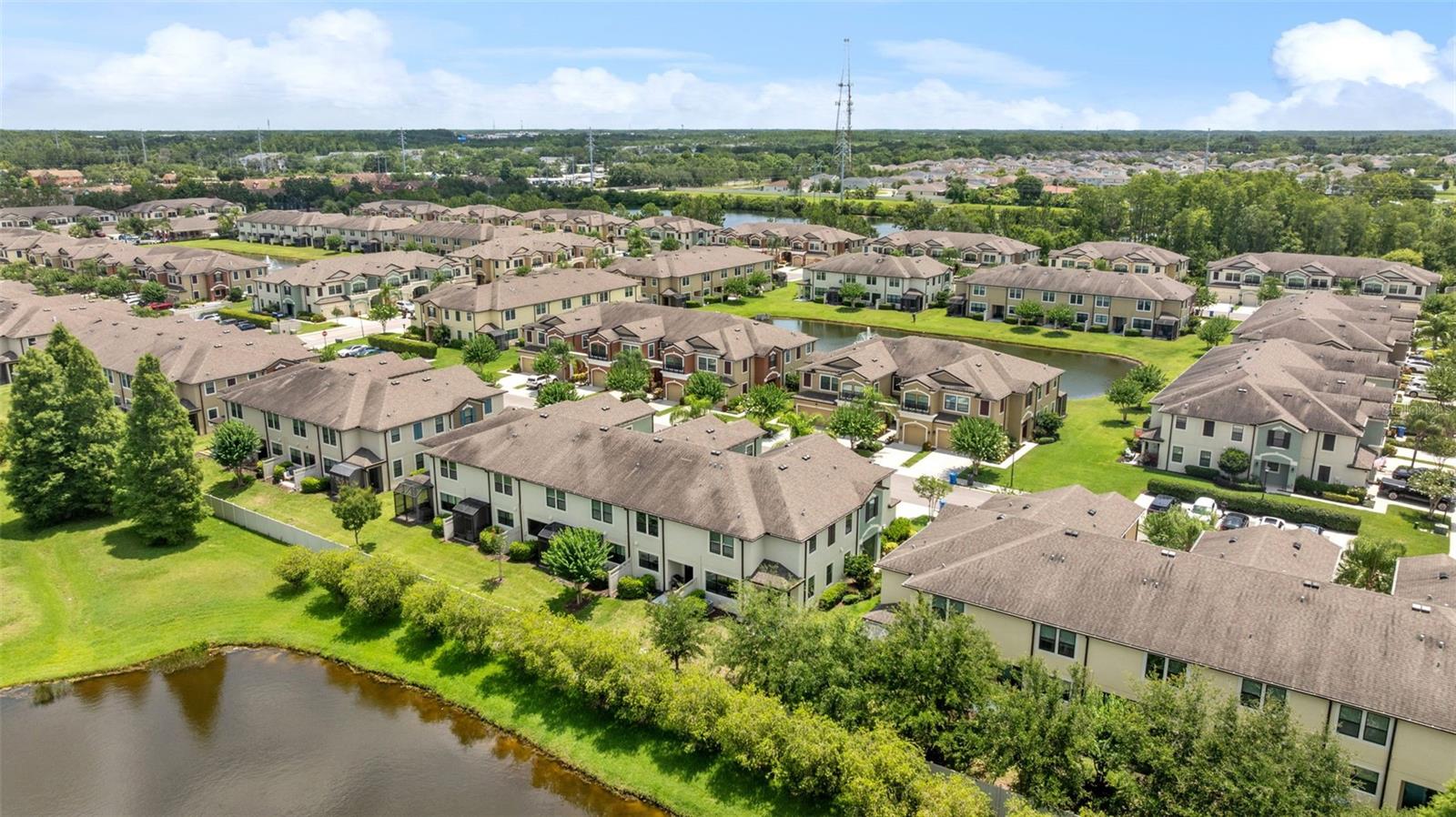 11526 CROWNED SPARROW LN