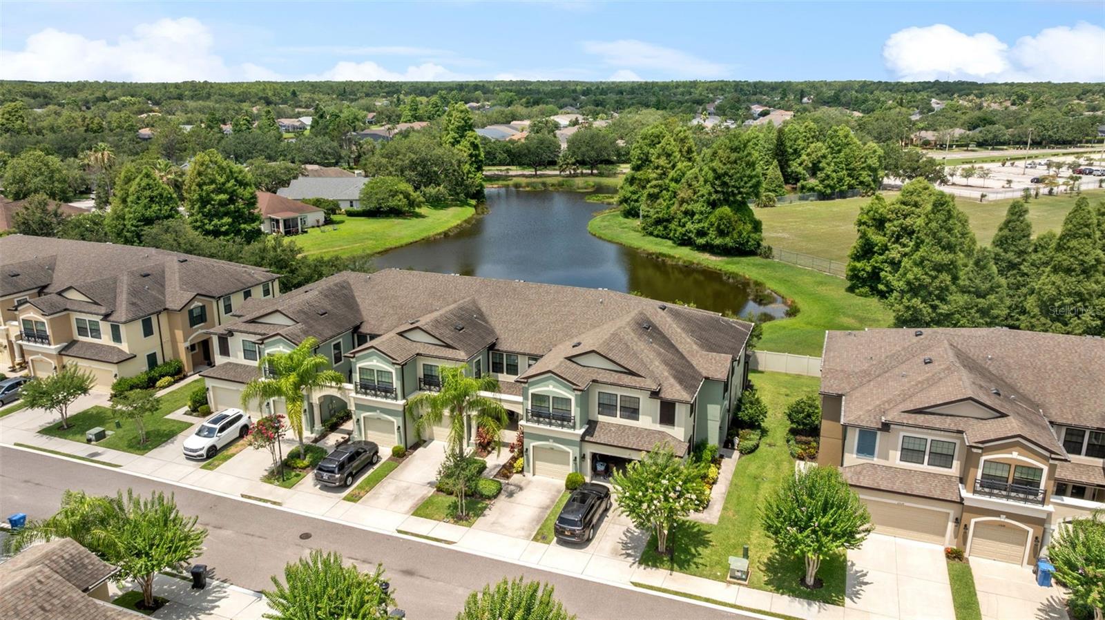 11526 CROWNED SPARROW LN