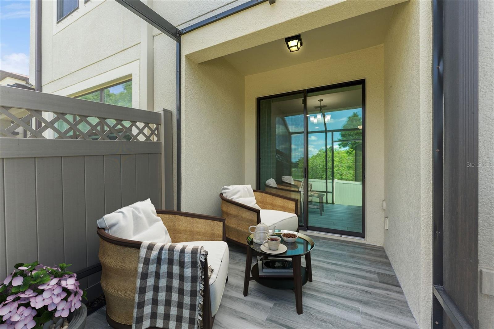 11526 CROWNED SPARROW LN