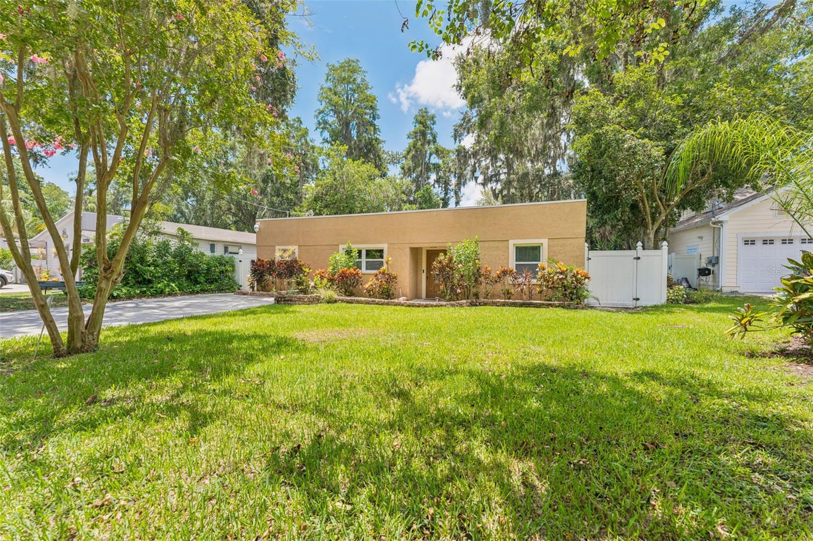 5704 HALF MOON LAKE RD