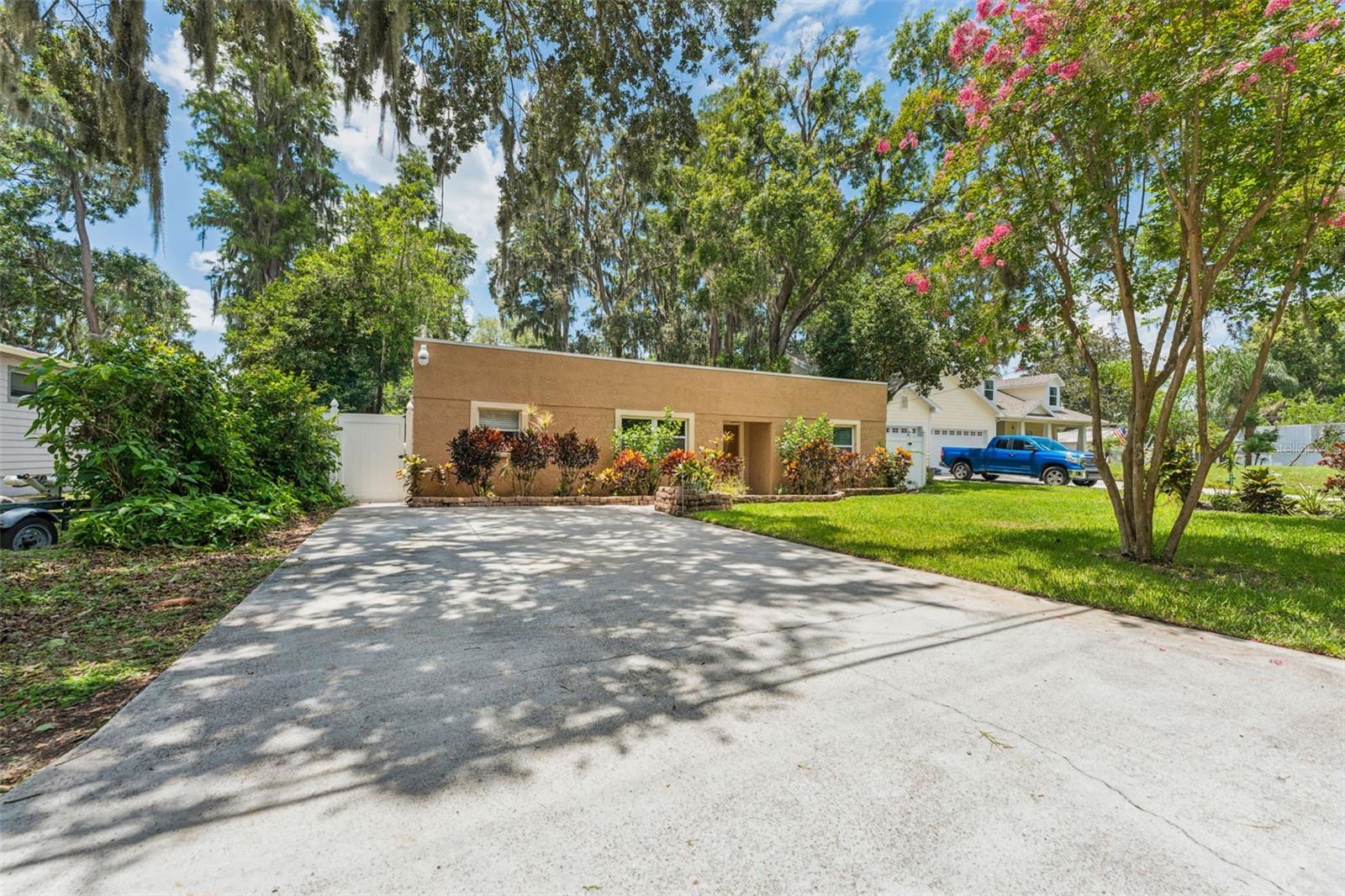 5704 HALF MOON LAKE RD