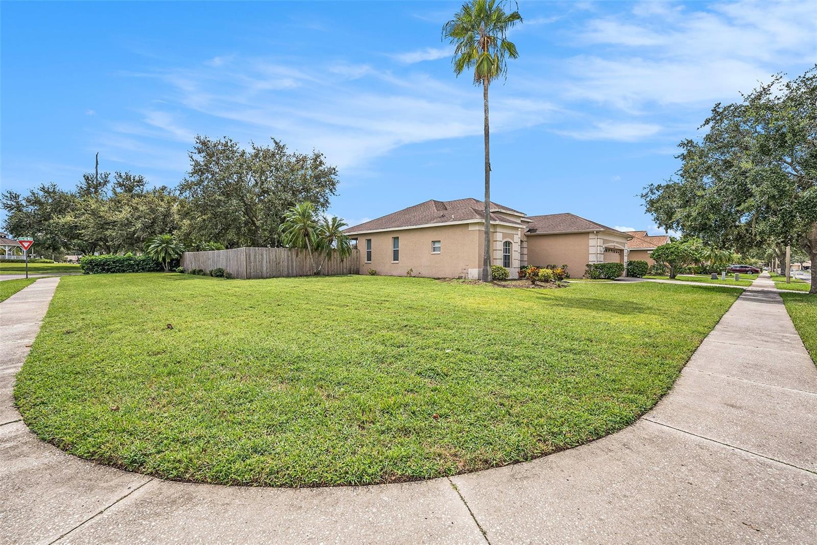 23004 BAY CEDAR DR