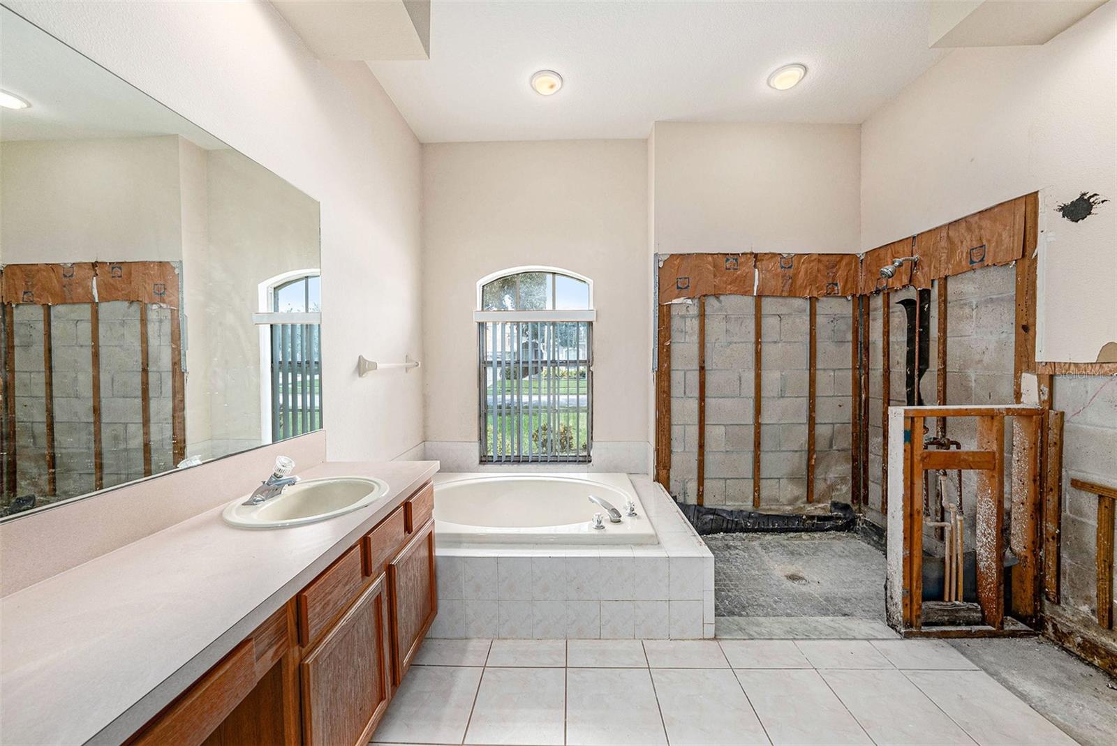 23004 BAY CEDAR DR