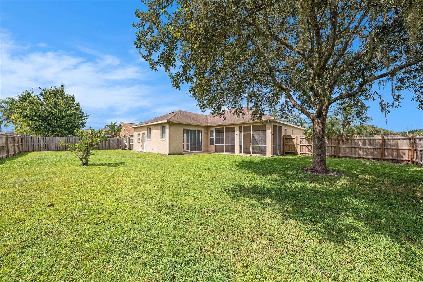 23004 BAY CEDAR DR