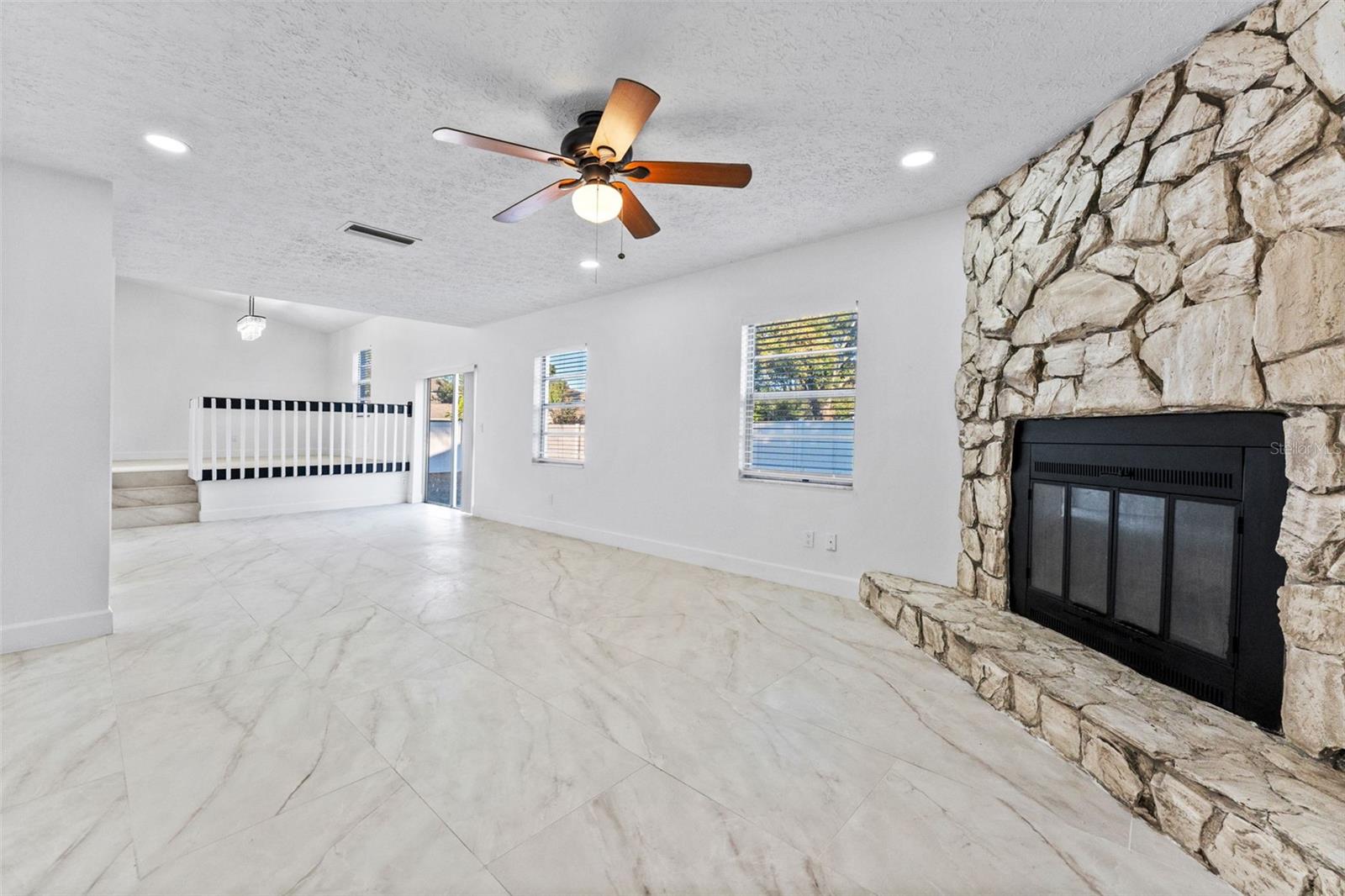 6502 SPANISH MOSS CIR