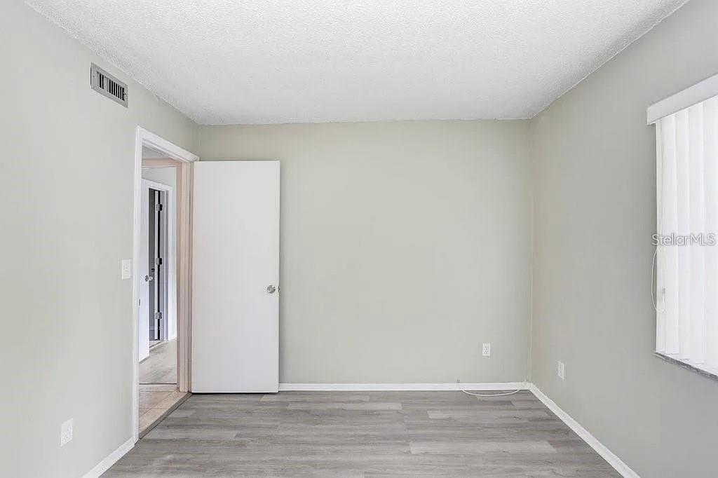 7506 PRESLEY PL #107