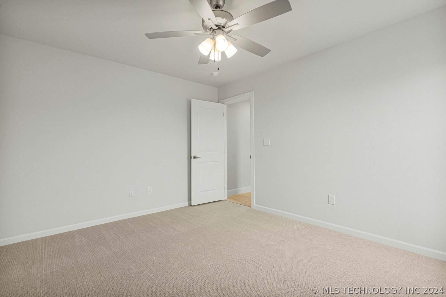 846 E 148th Place S