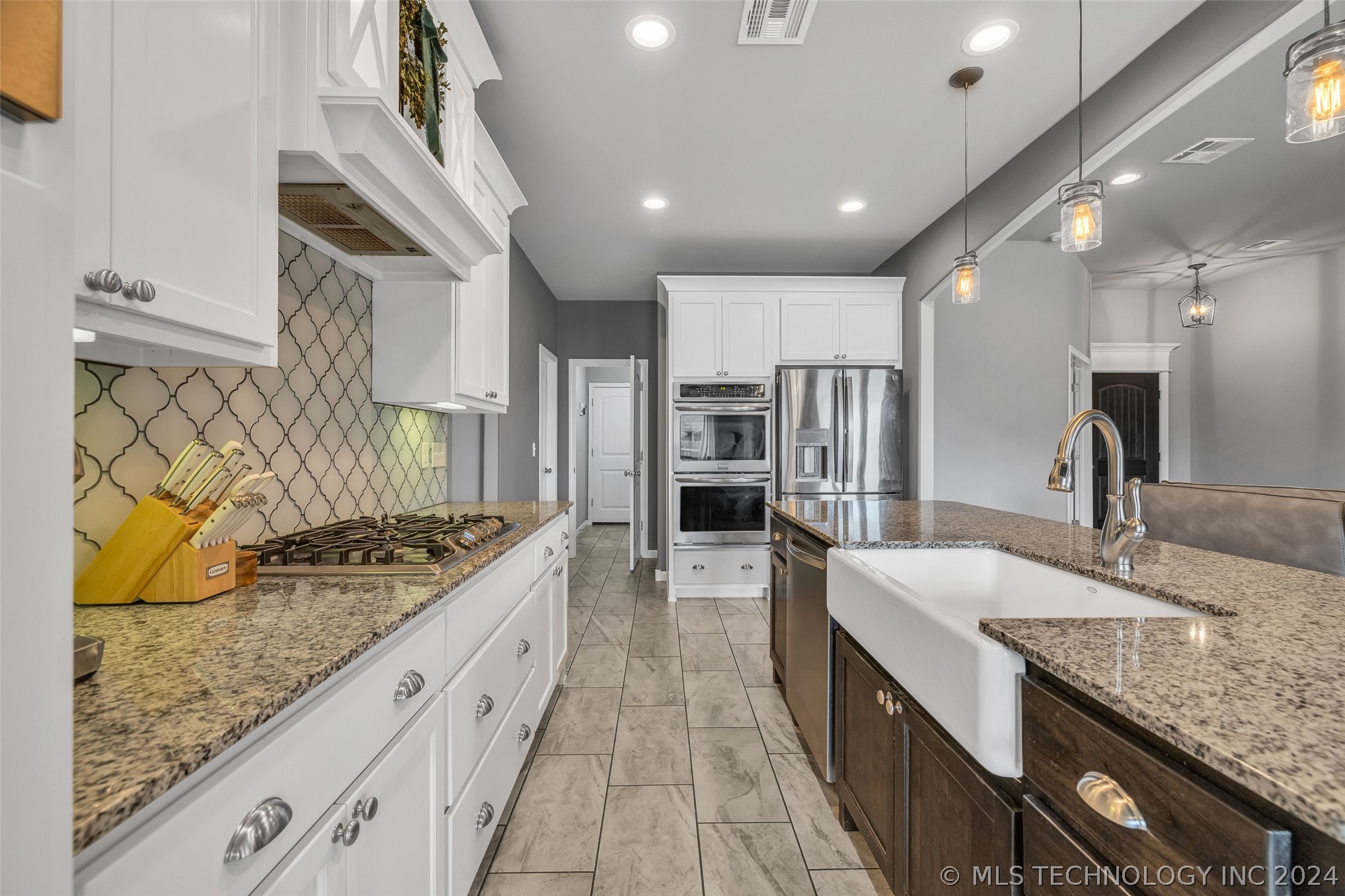 6106 S 13th Place