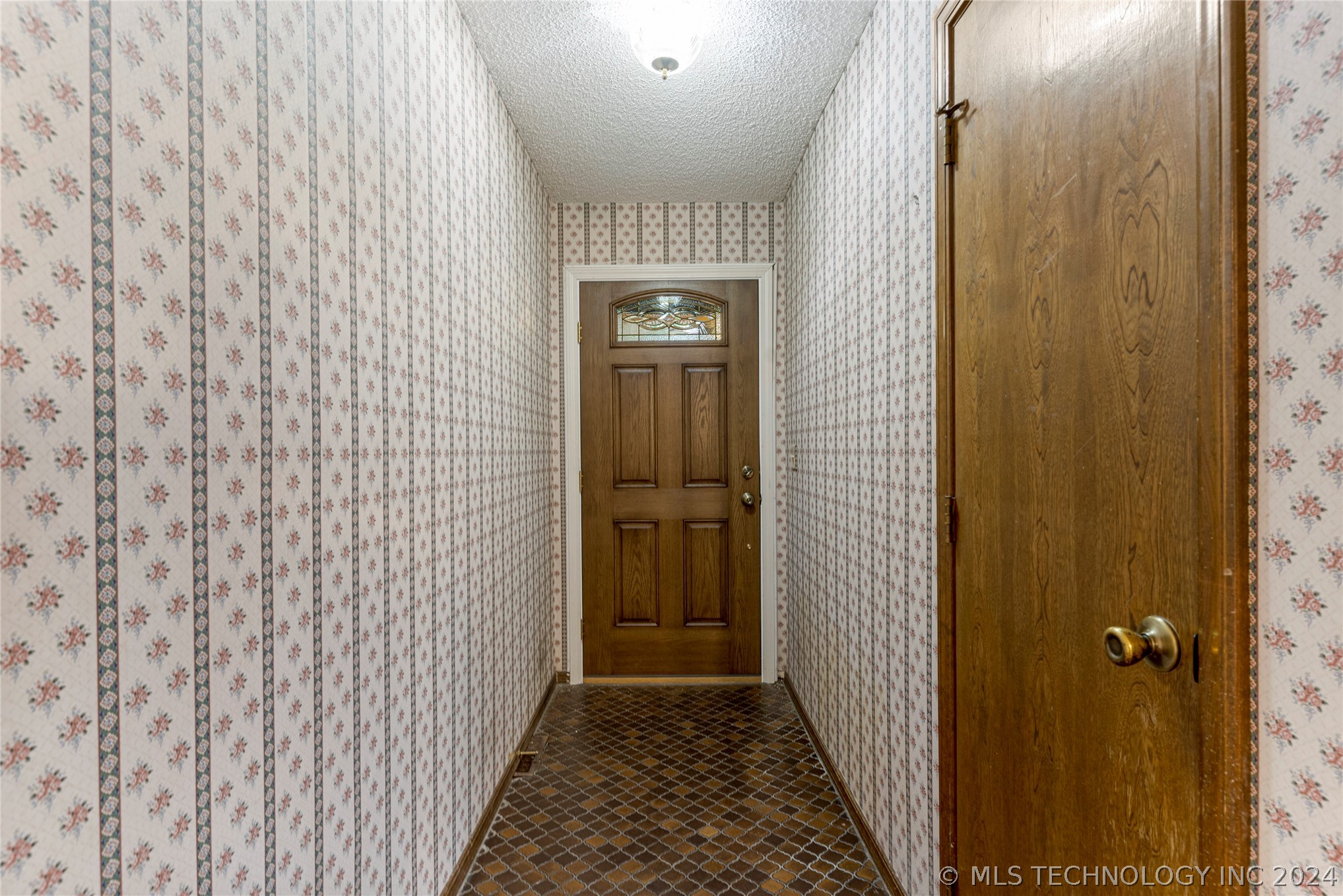 3225 S 148th East Avenue