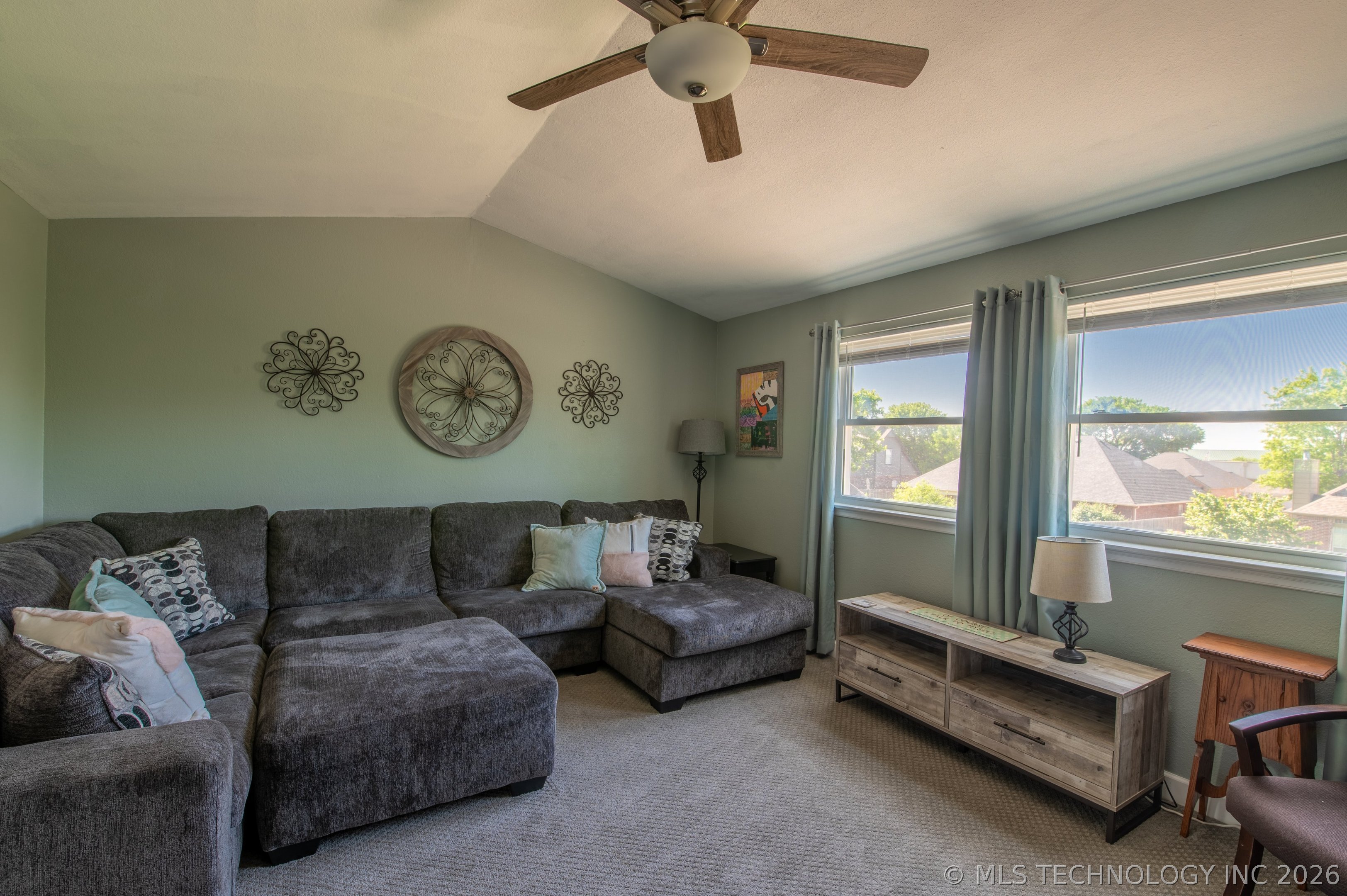13602 E 89th Street North