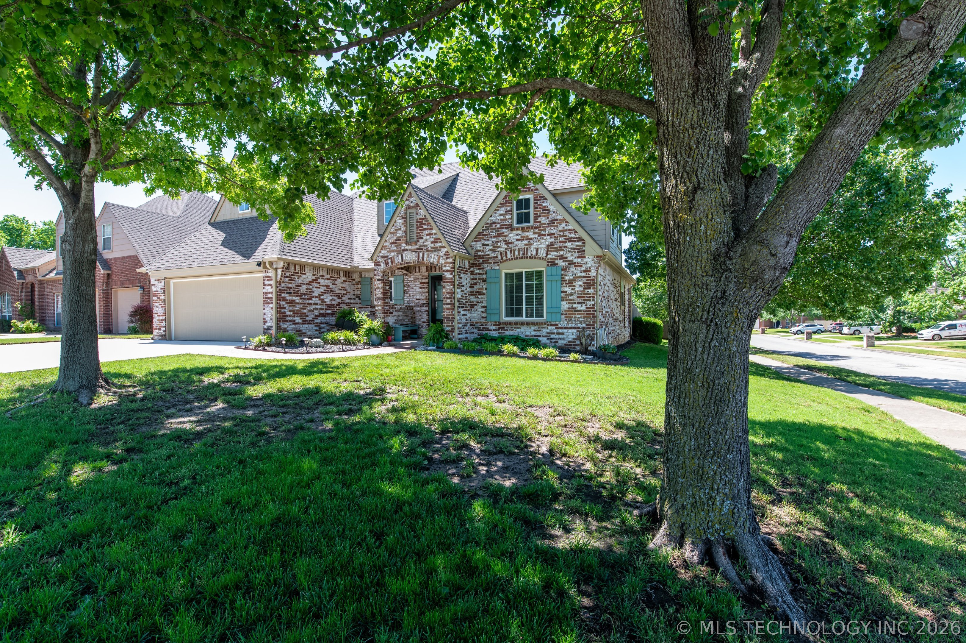 13602 E 89th Street North