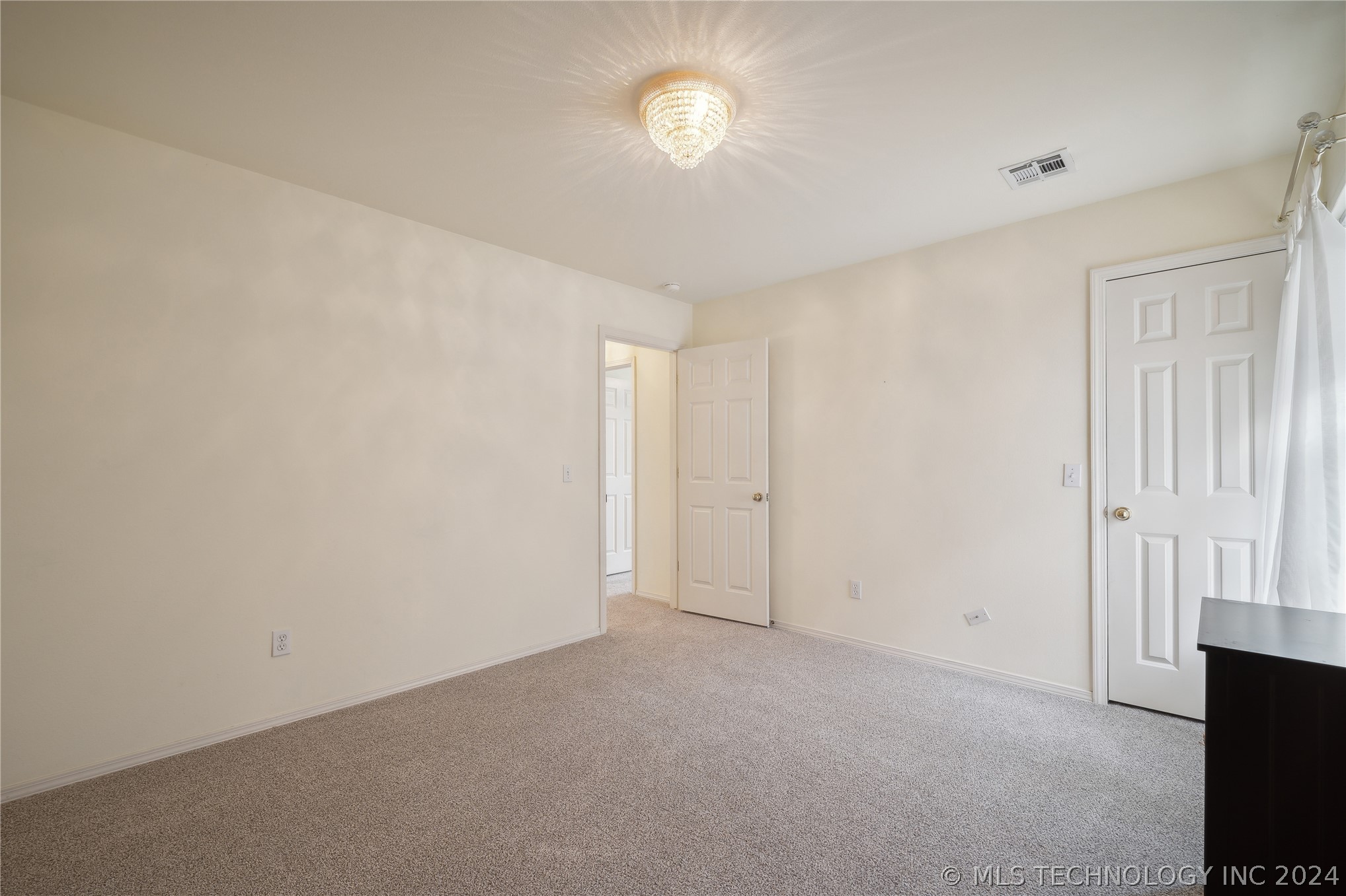 917 W Granger Street