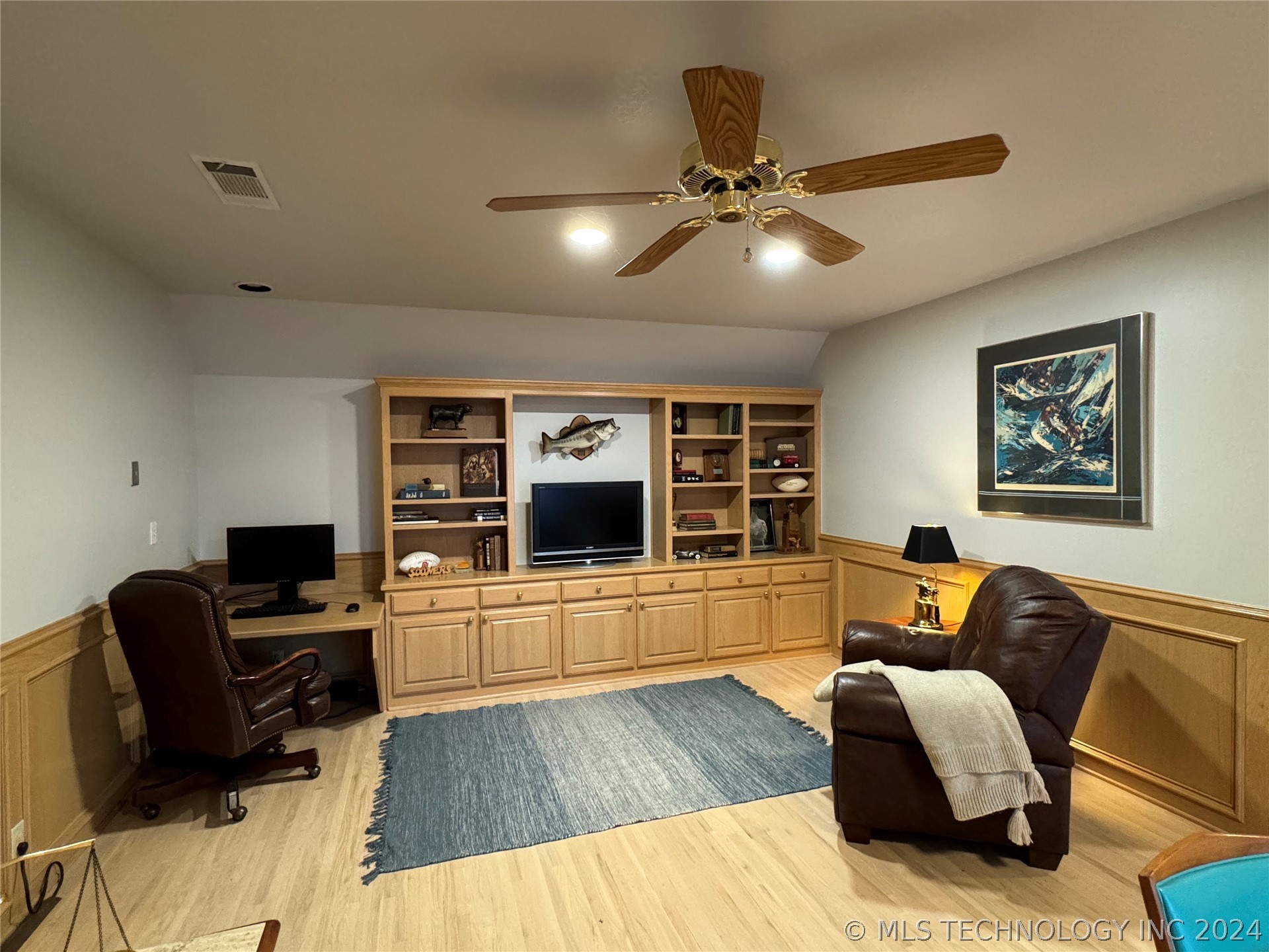 5835 W Orlando Circle