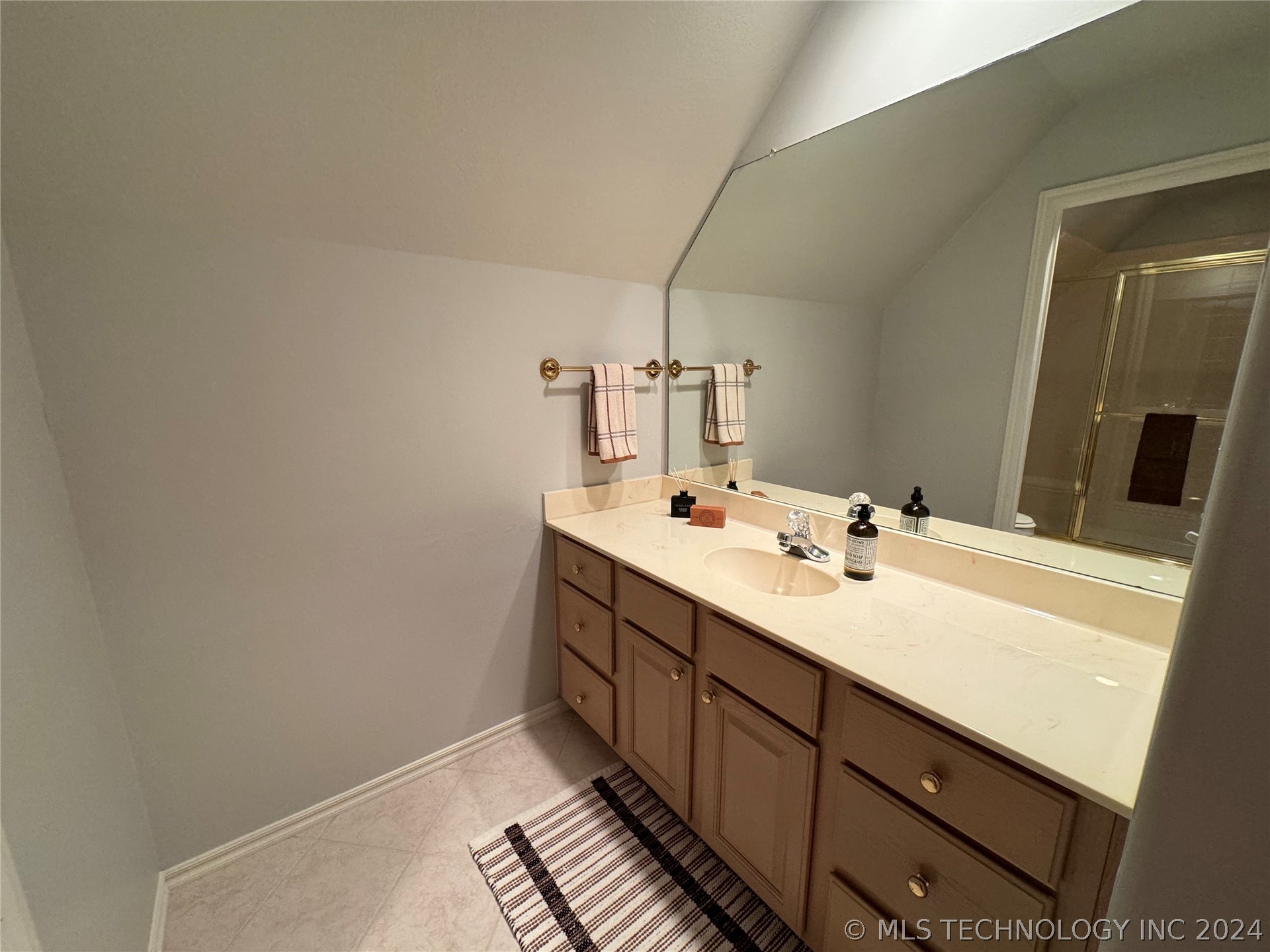 5835 W Orlando Circle