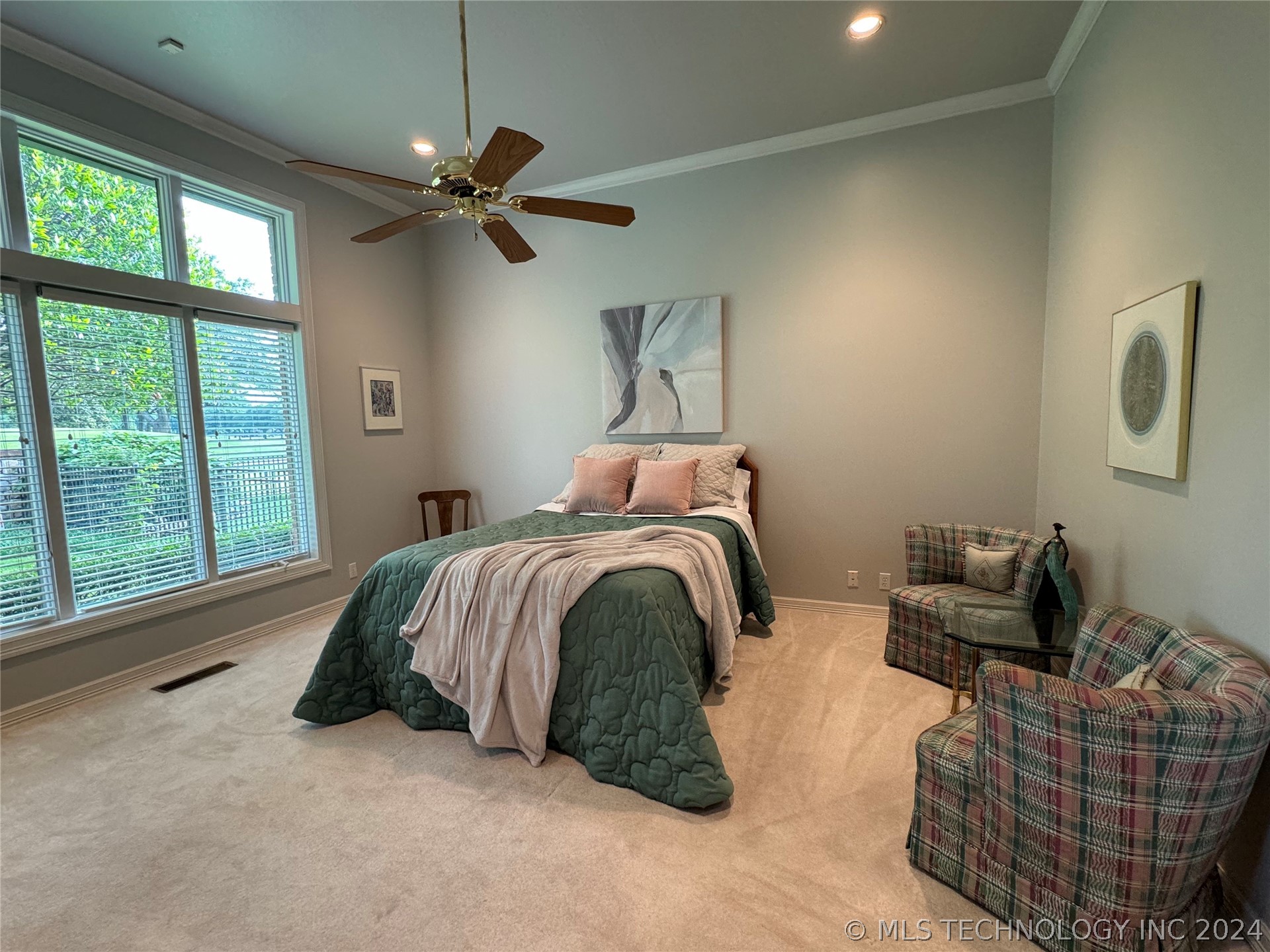 5835 W Orlando Circle