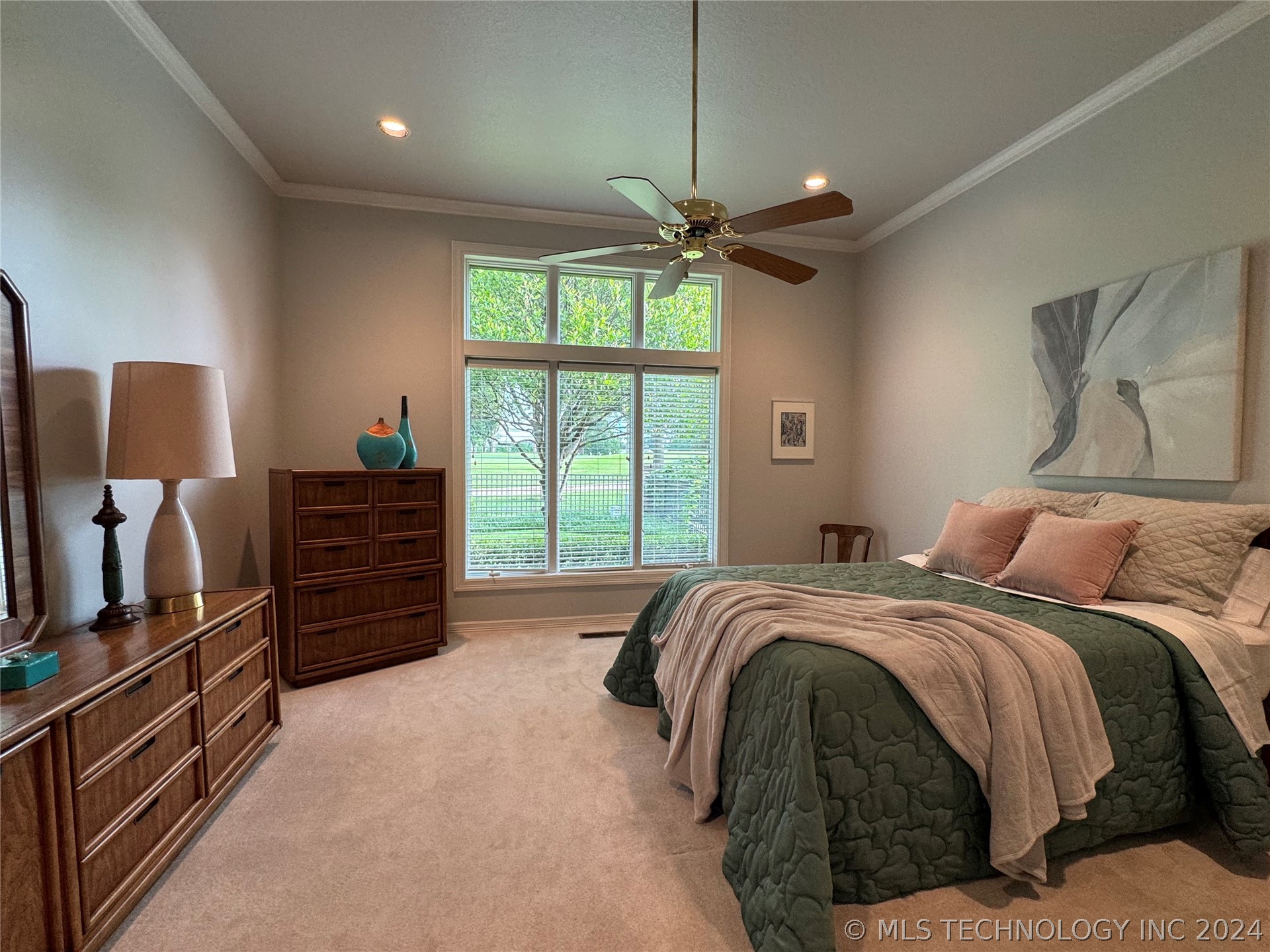 5835 W Orlando Circle