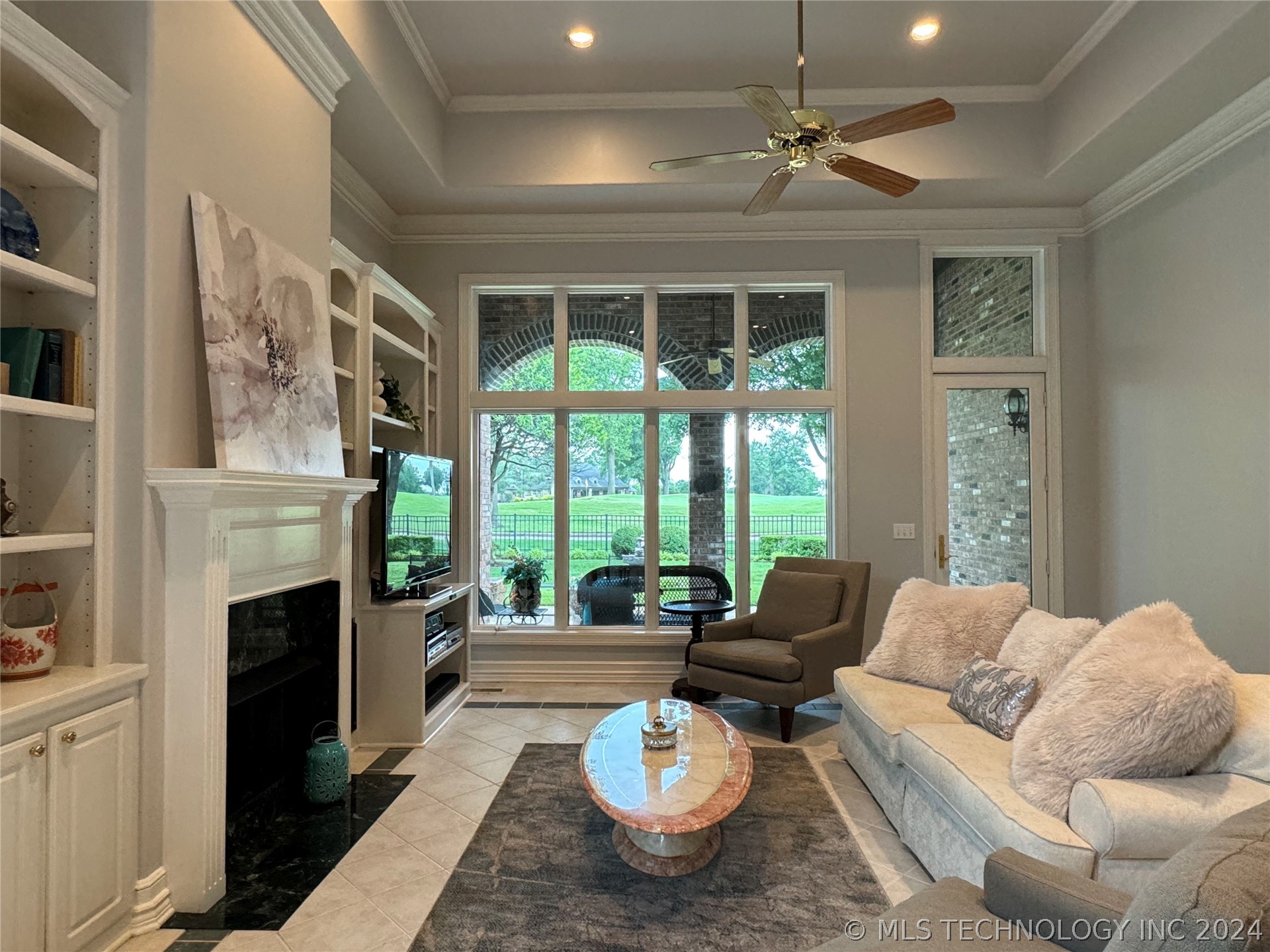 5835 W Orlando Circle