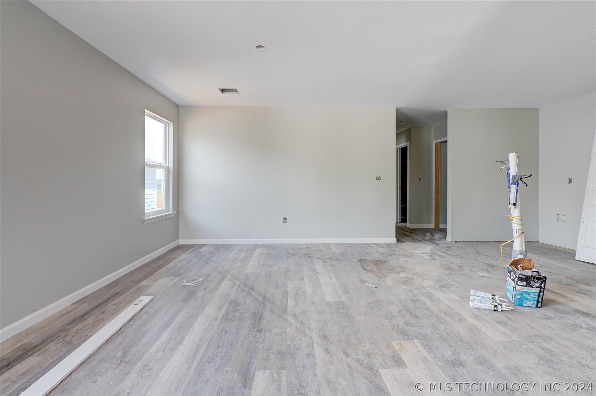 5310 S Hwy 97