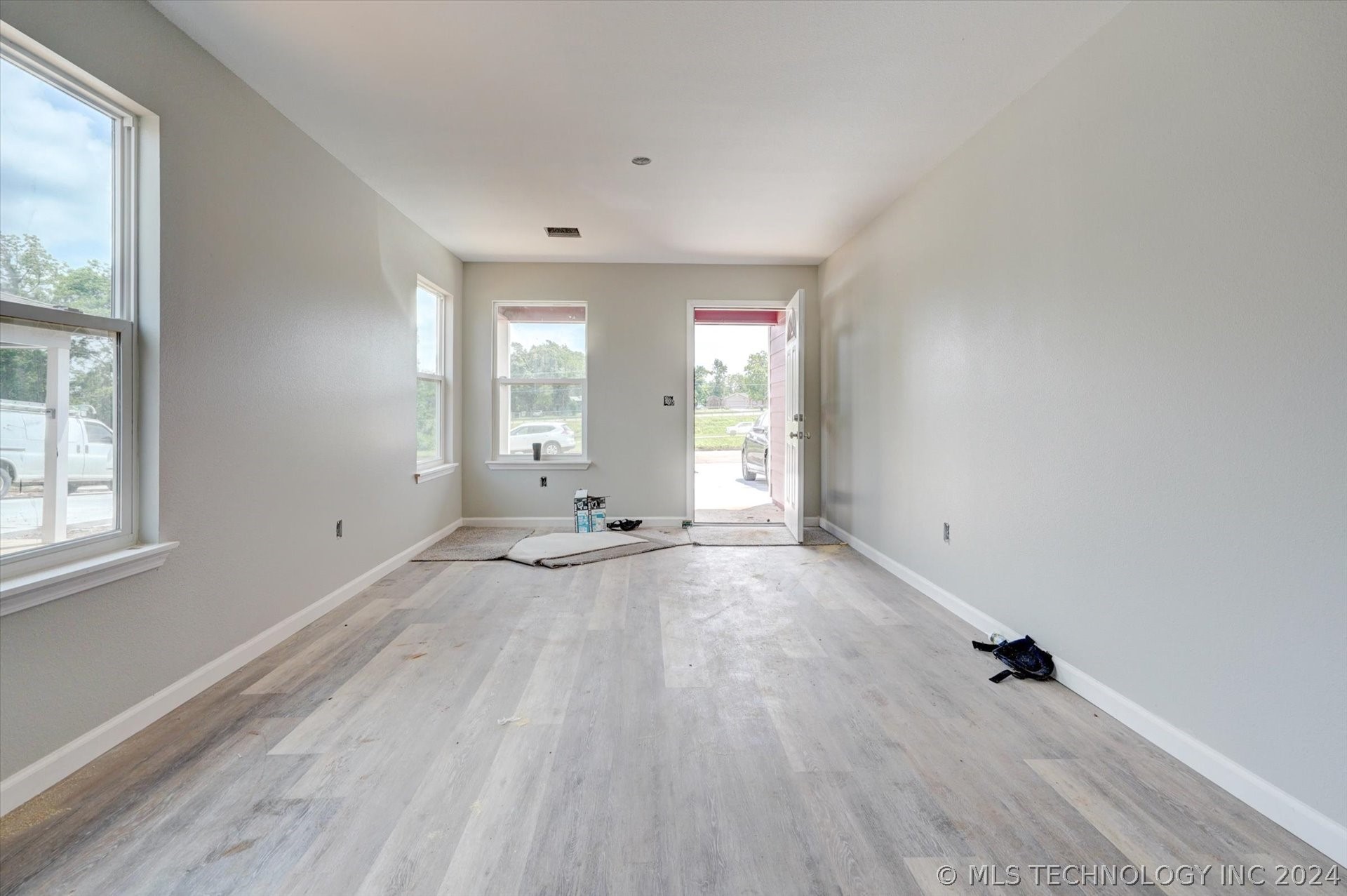 5310 S Hwy 97