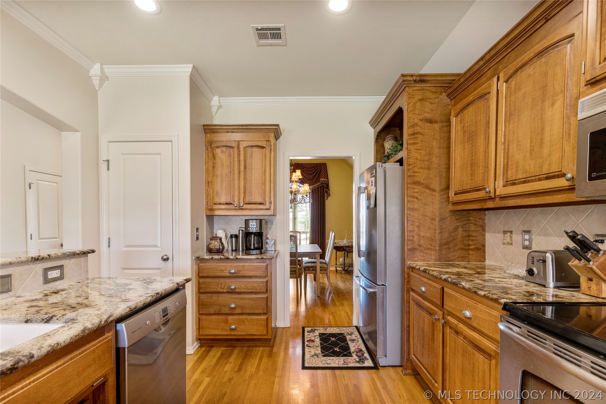4722 S 175th East Avenue