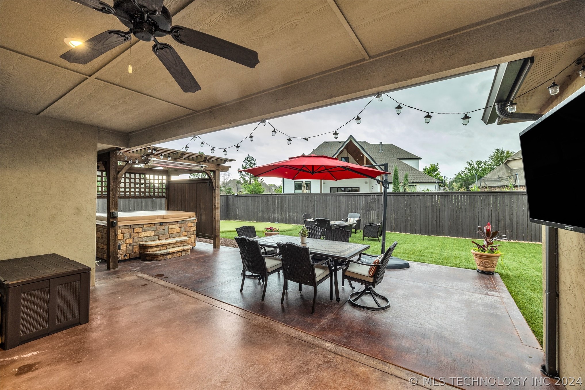 3810 E 117th Place S