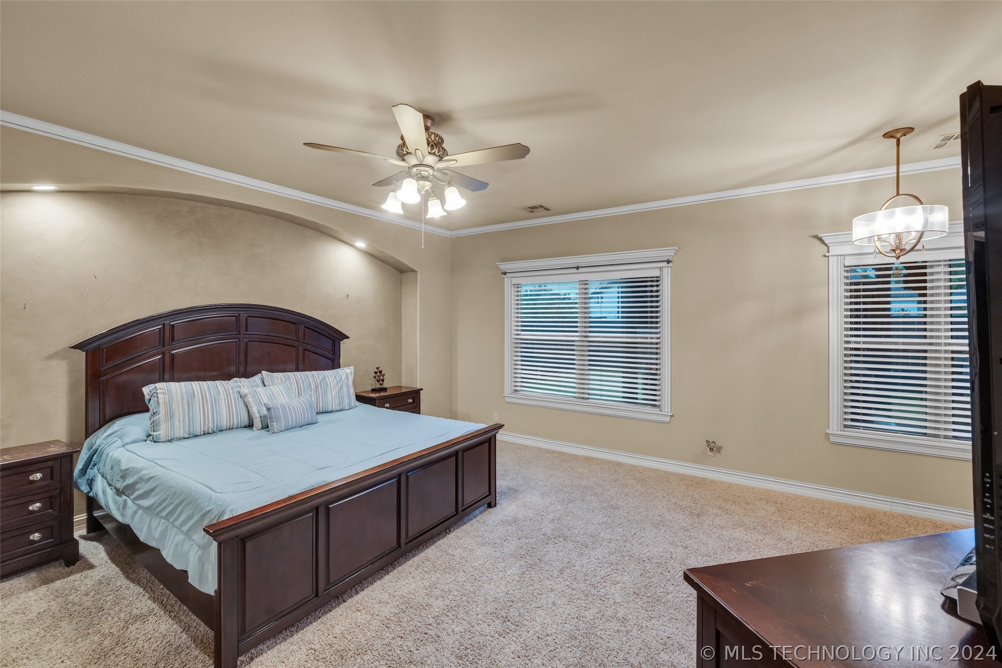 3810 E 117th Place S