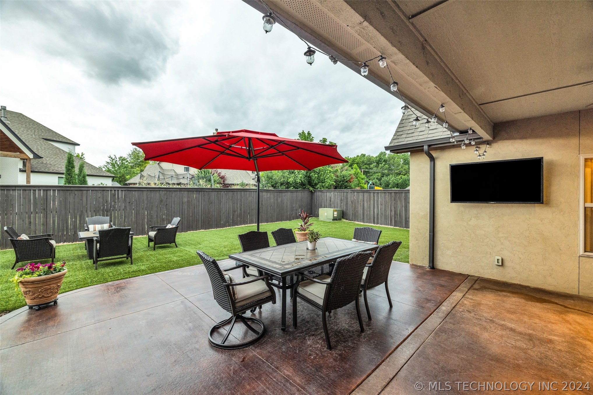 3810 E 117th Place S