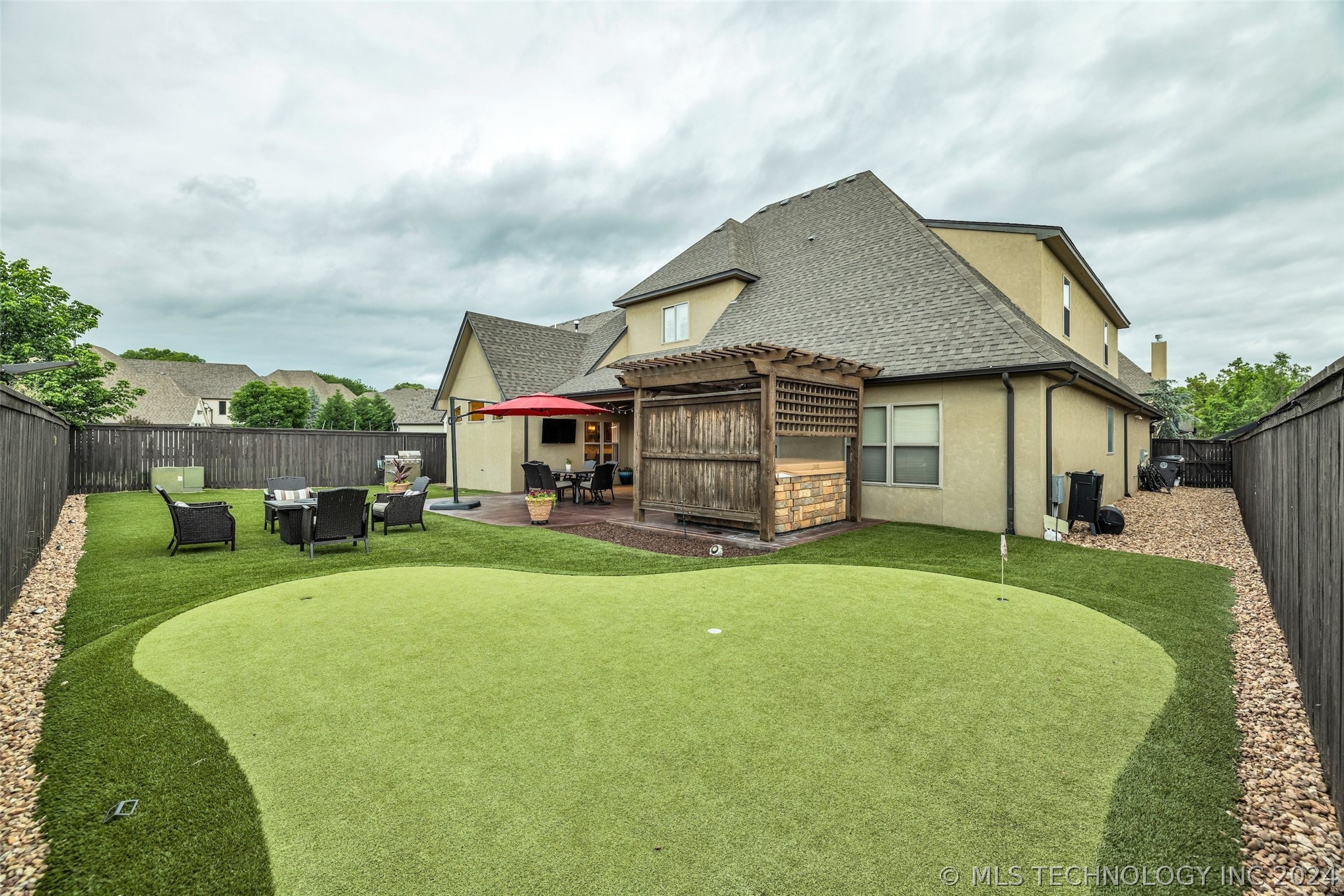 3810 E 117th Place S