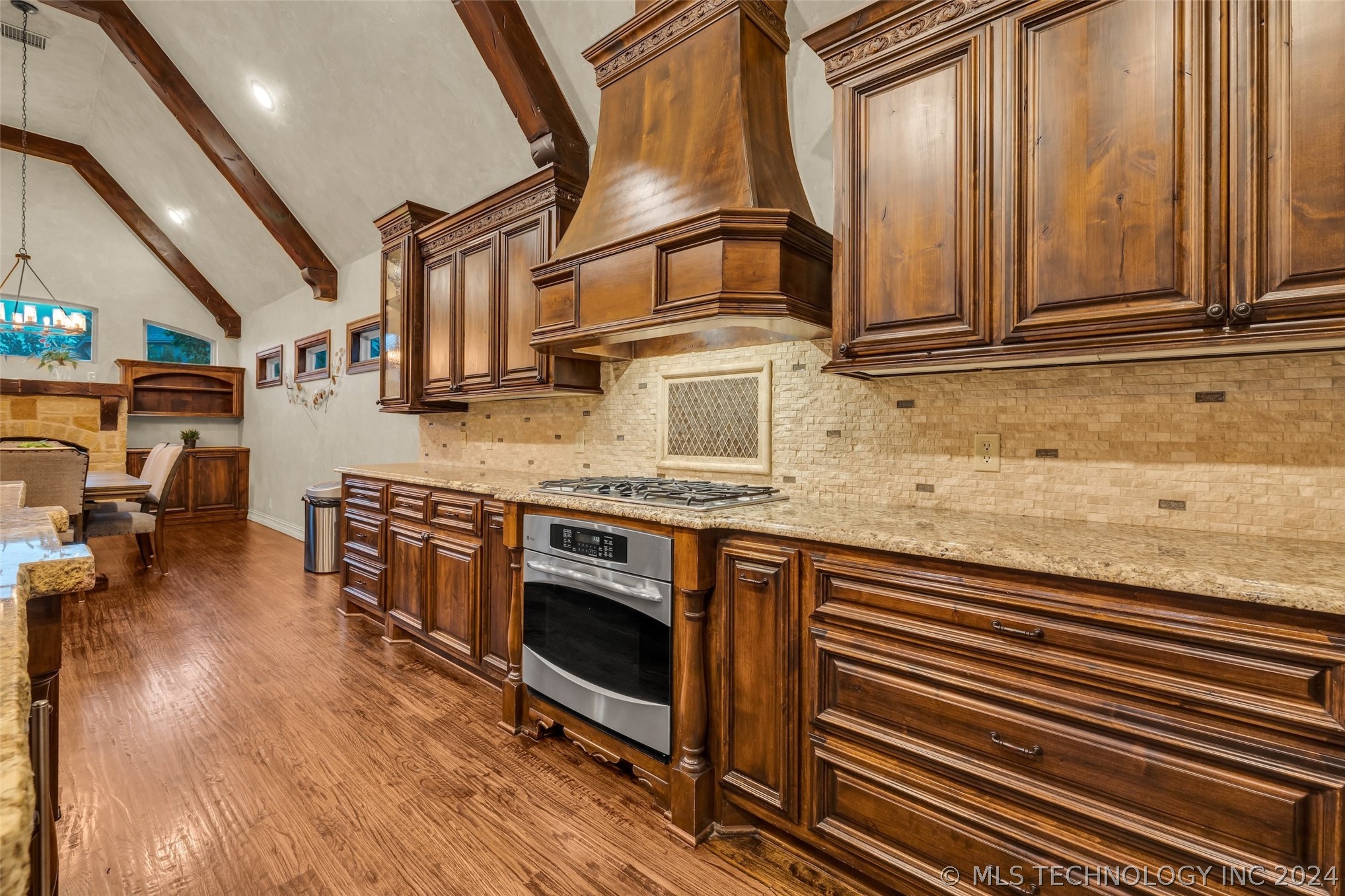 3810 E 117th Place S