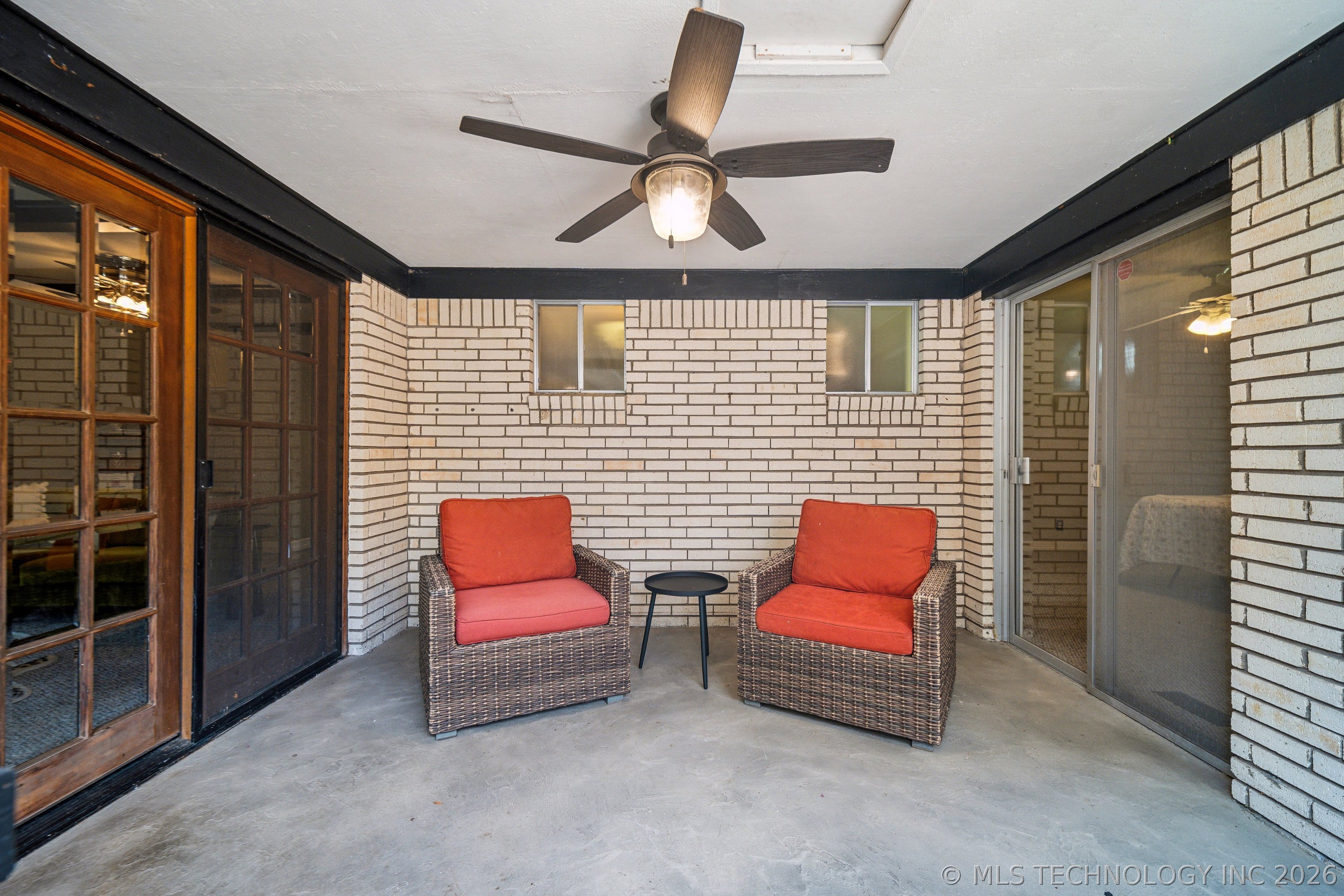 7216 E 55th Place