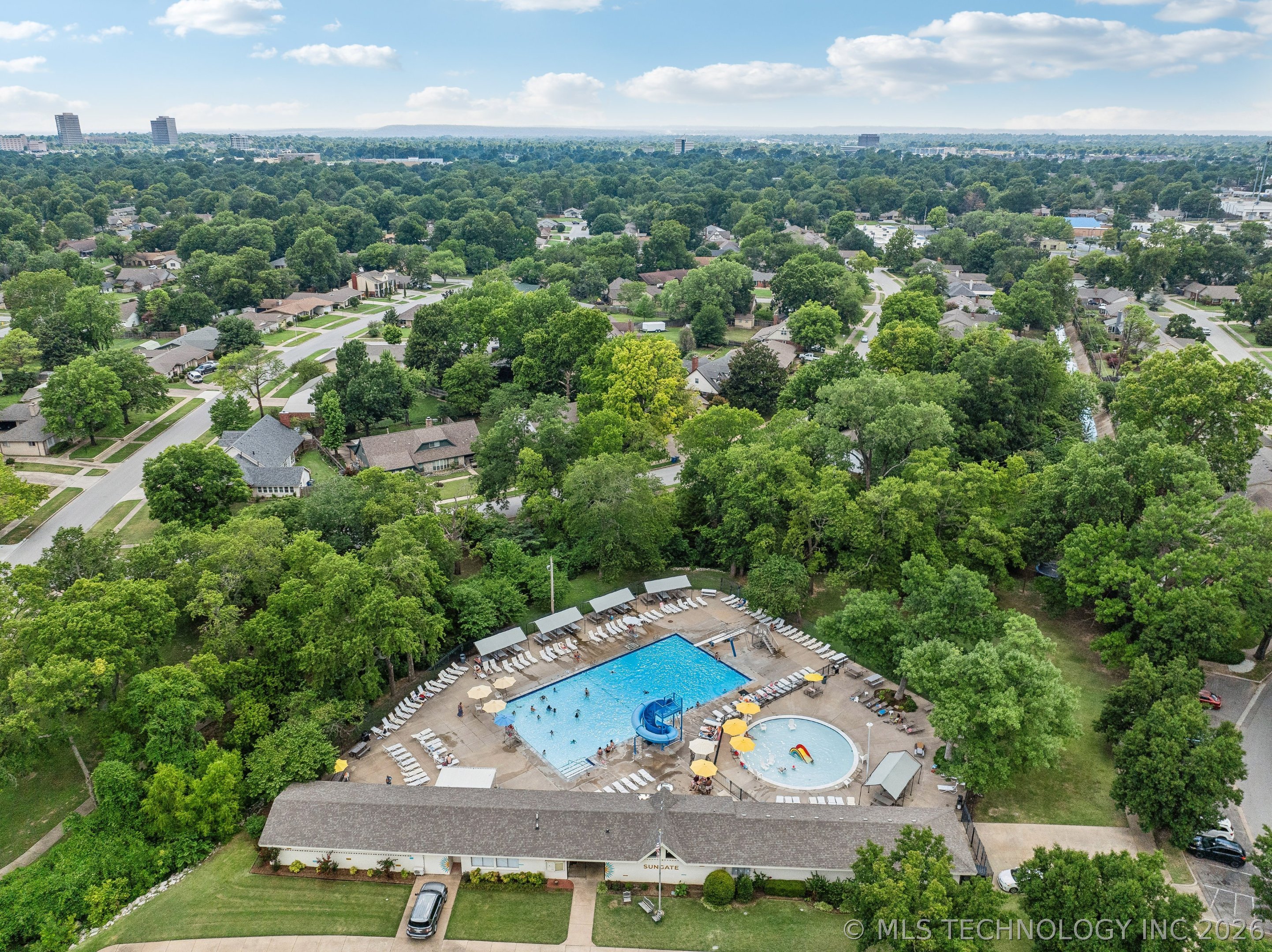 7216 E 55th Place