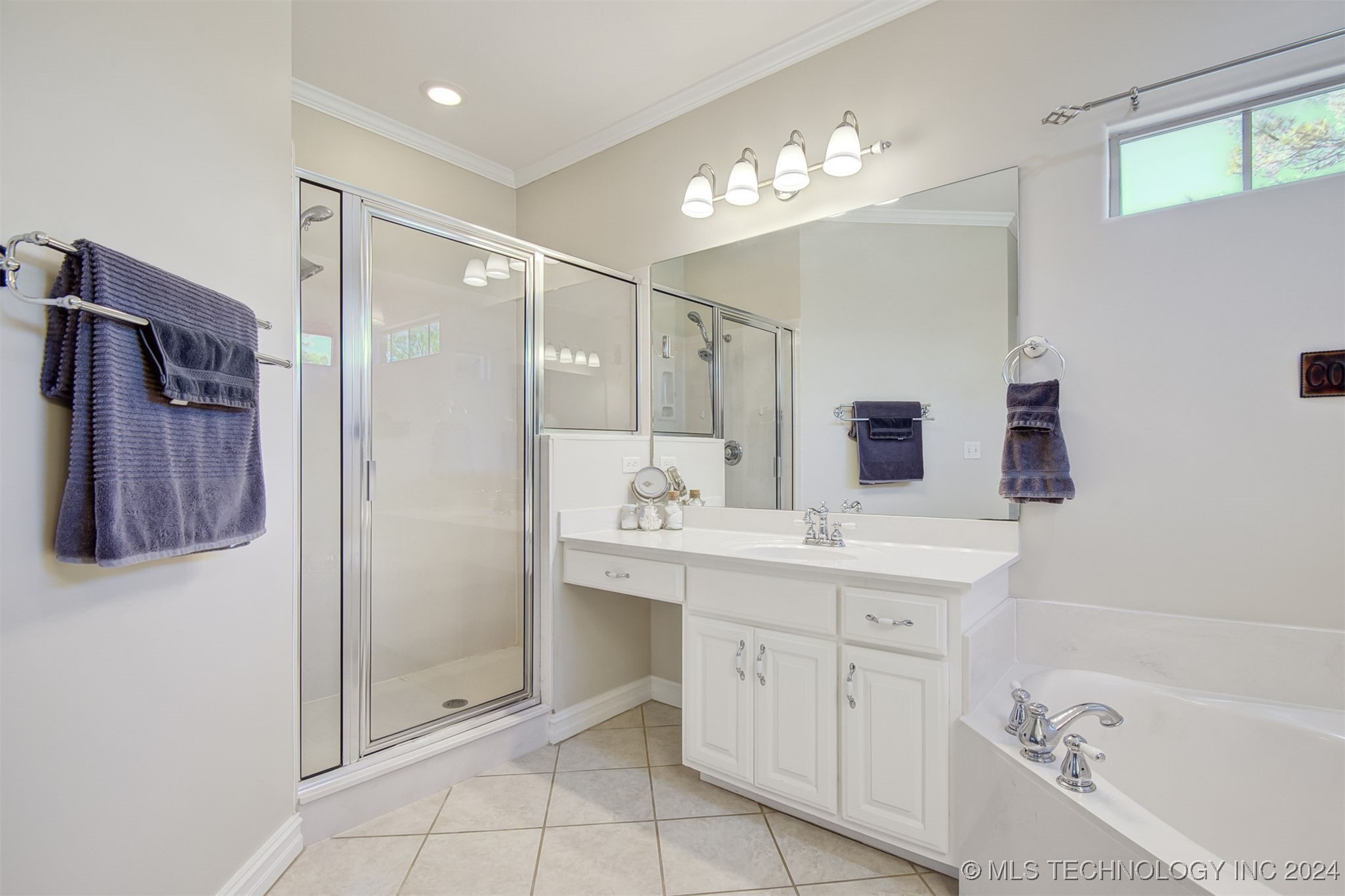 2804 N Gum Court