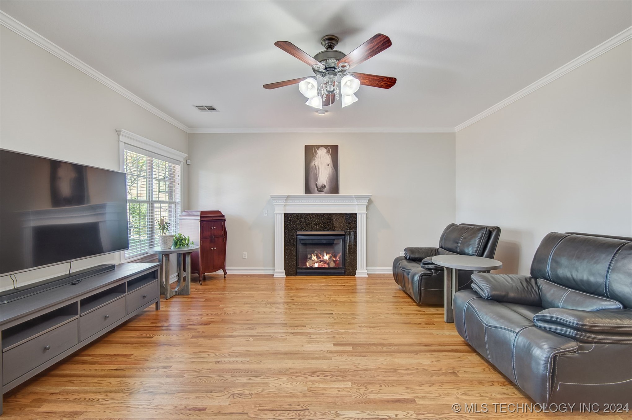 2804 N Gum Court