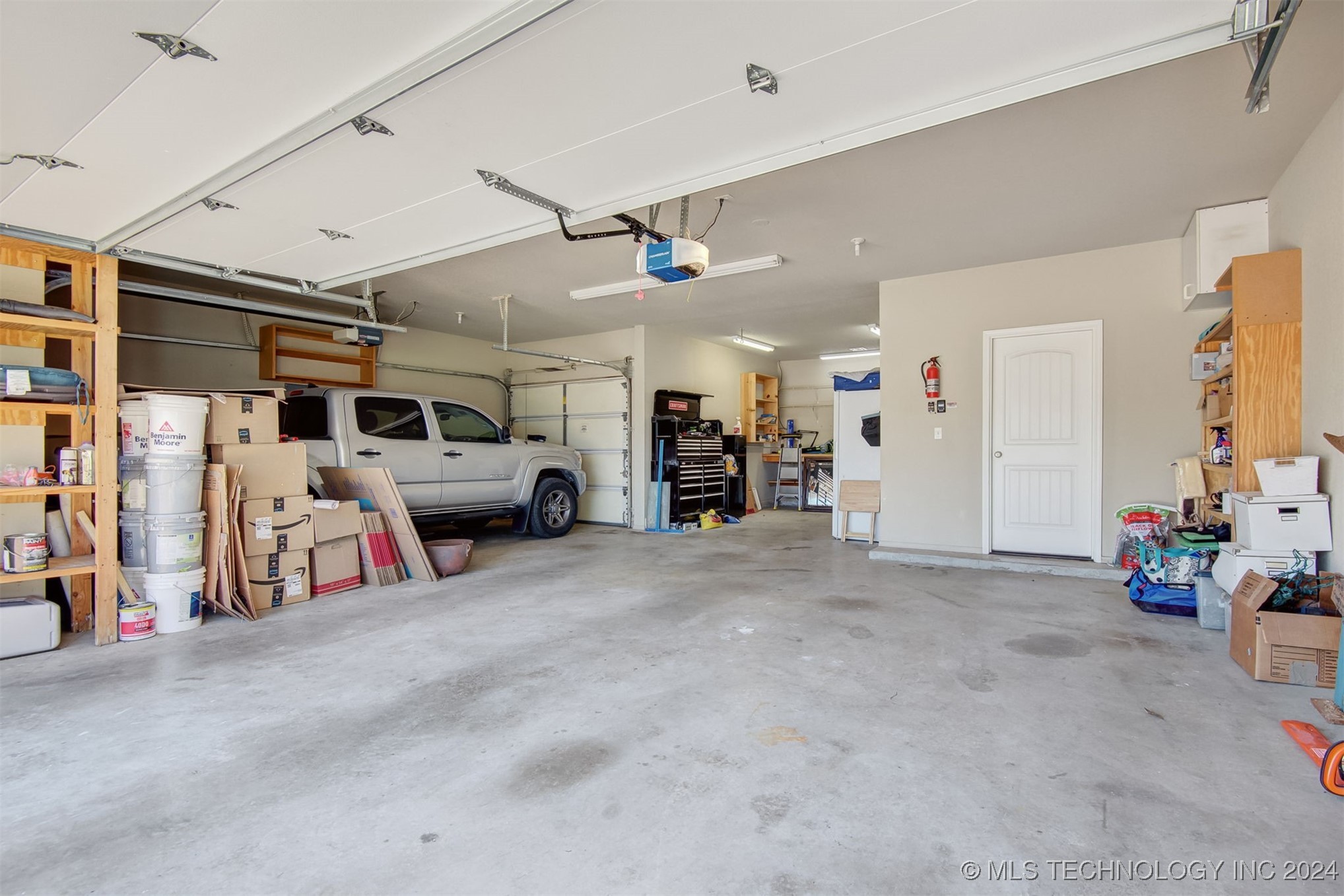 2804 N Gum Court