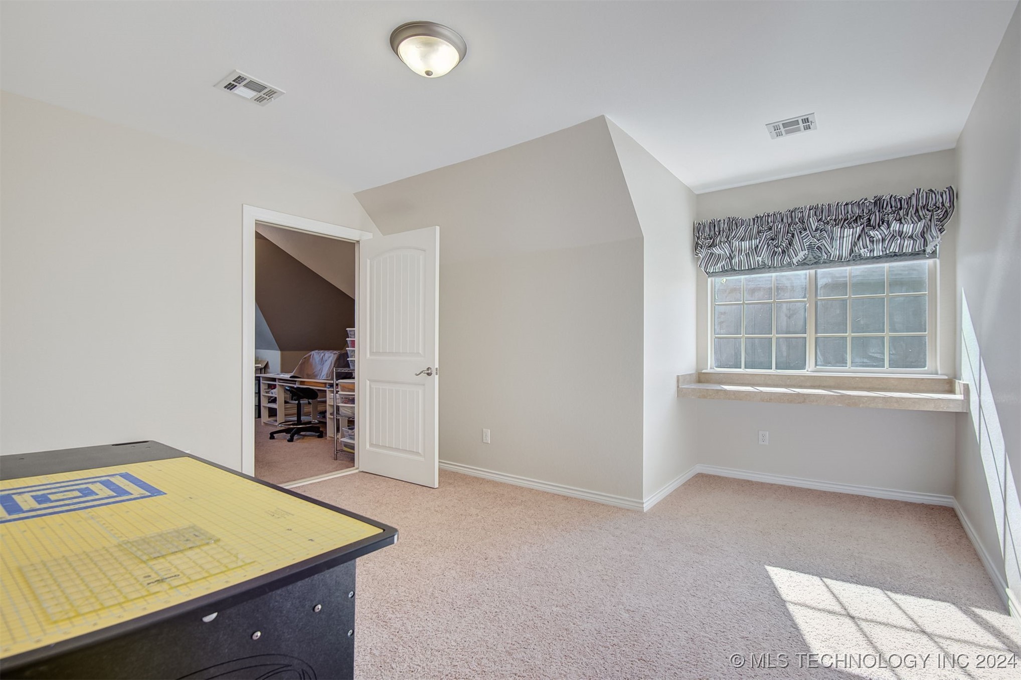 2804 N Gum Court