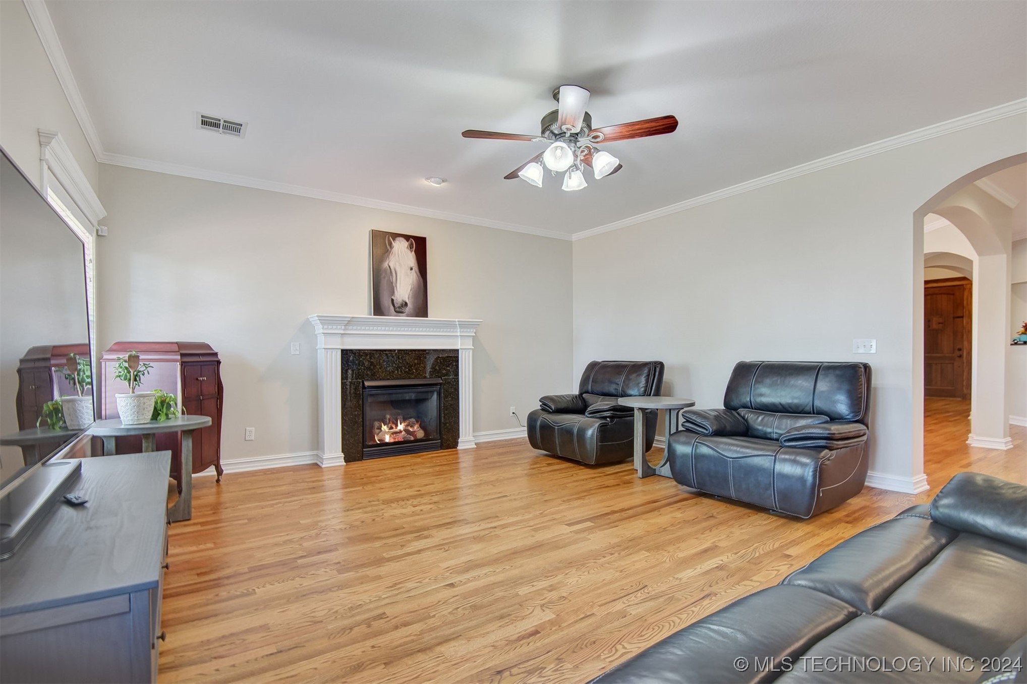 2804 N Gum Court