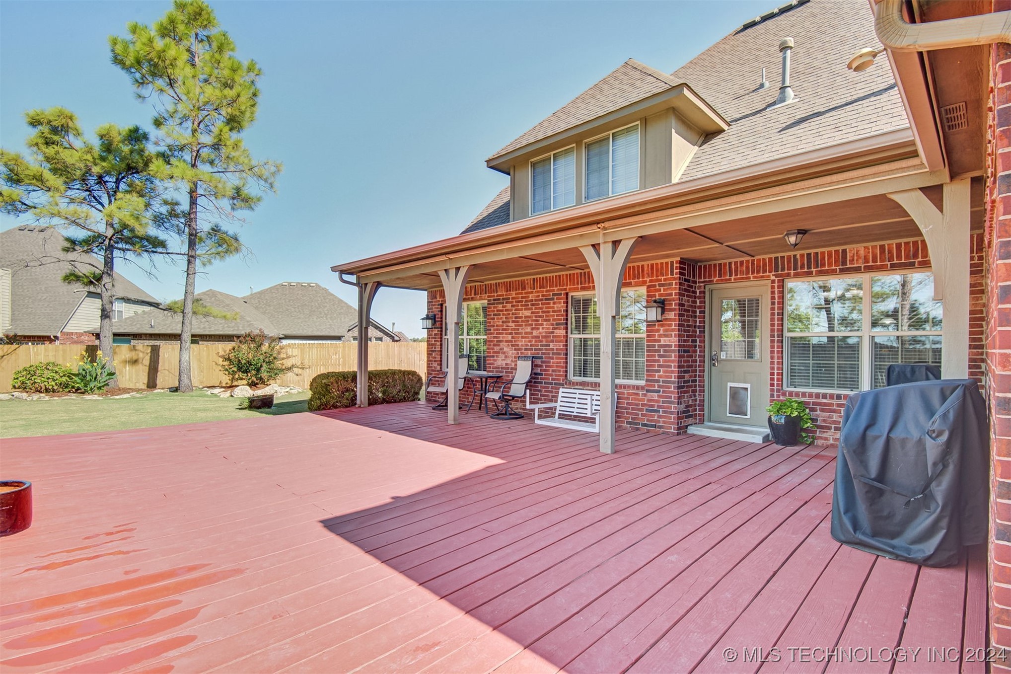 2804 N Gum Court