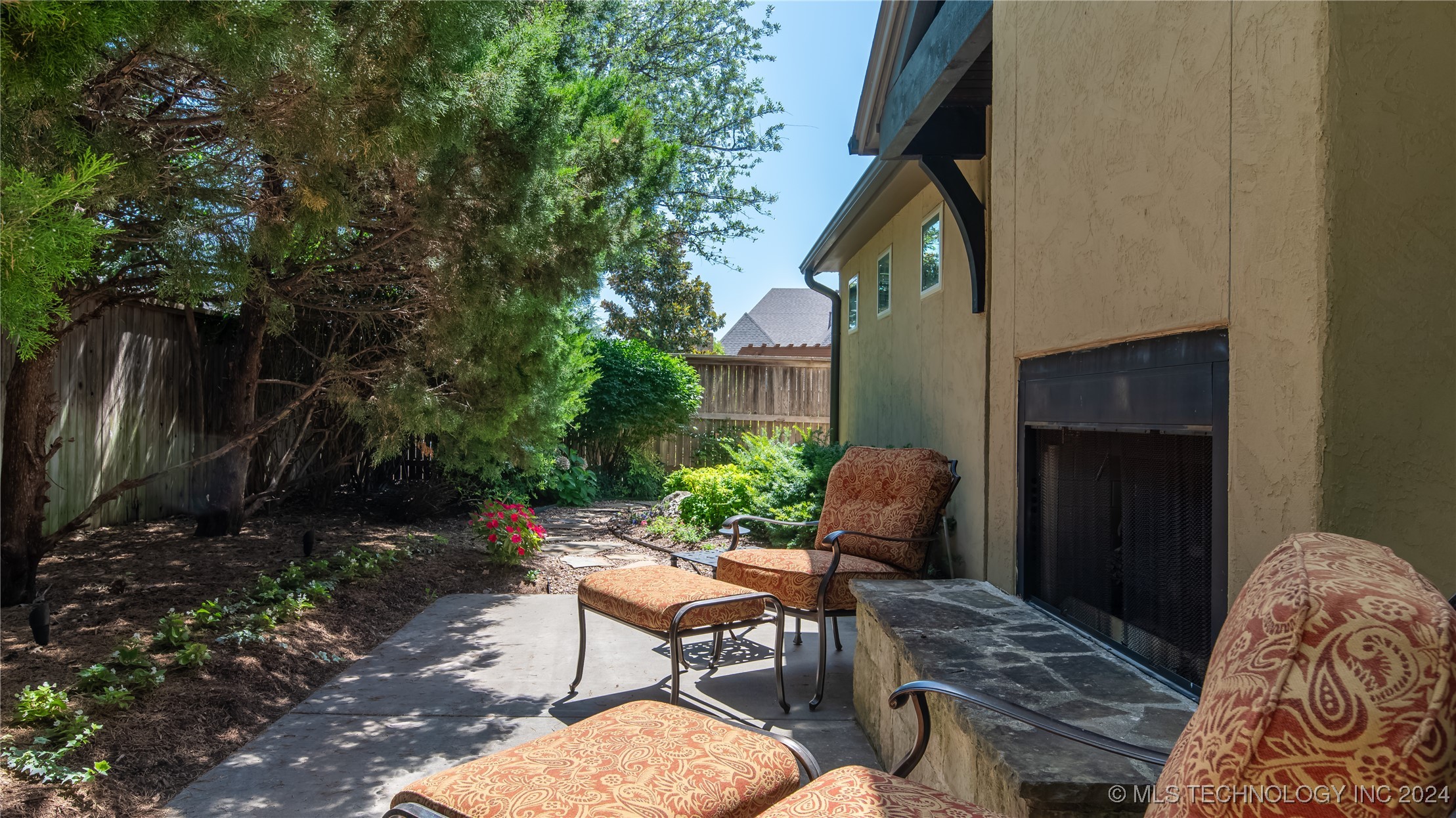 9475 E 109th Place S