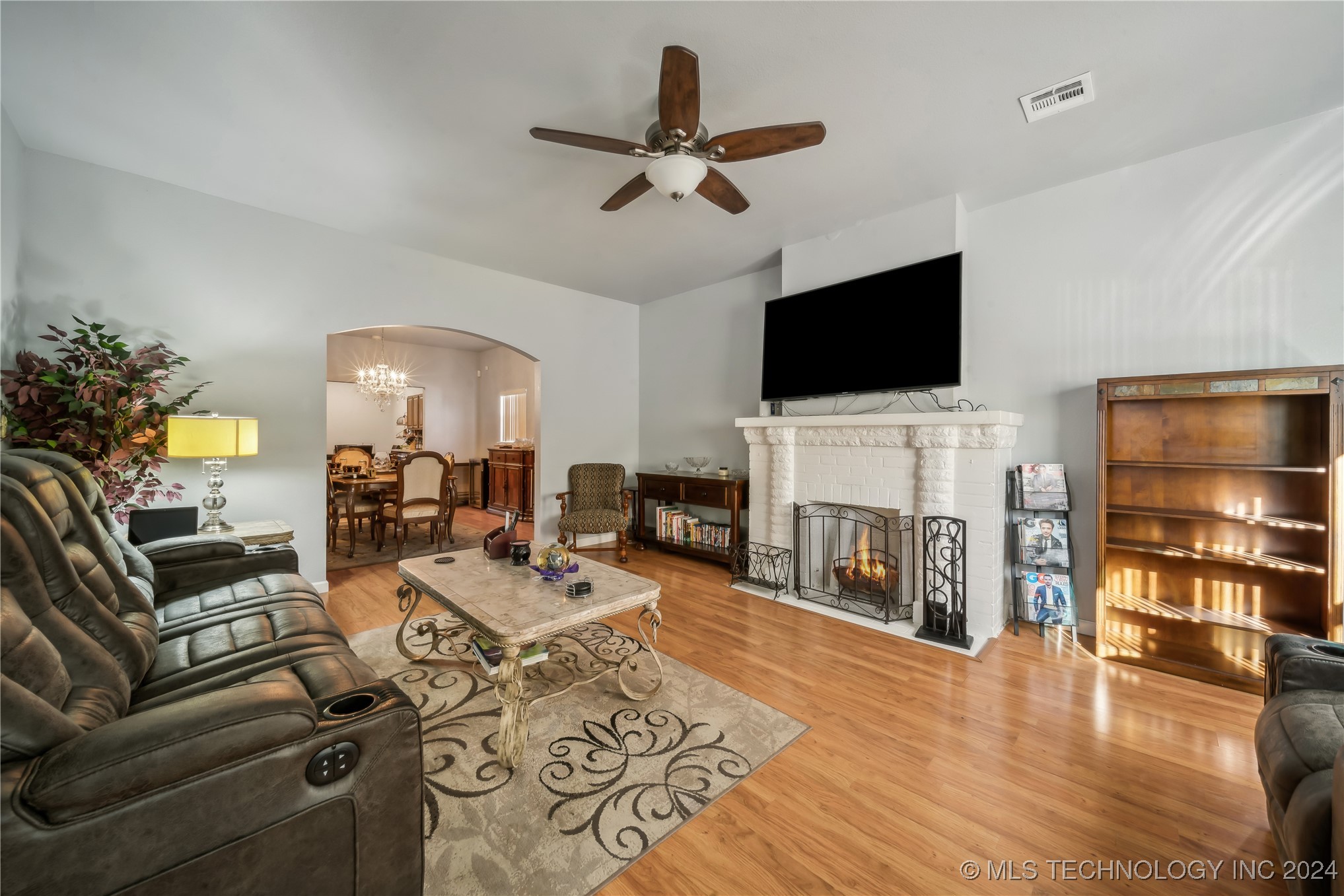 1228 N Main Street