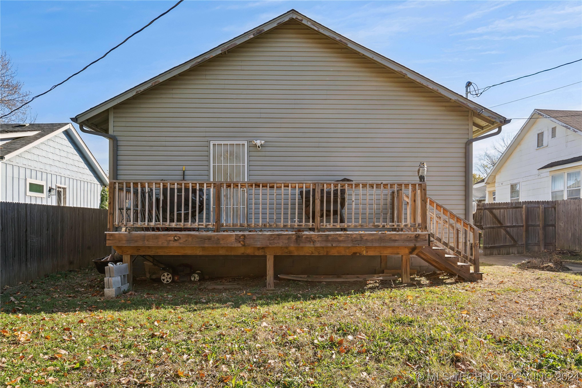 1228 N Main Street