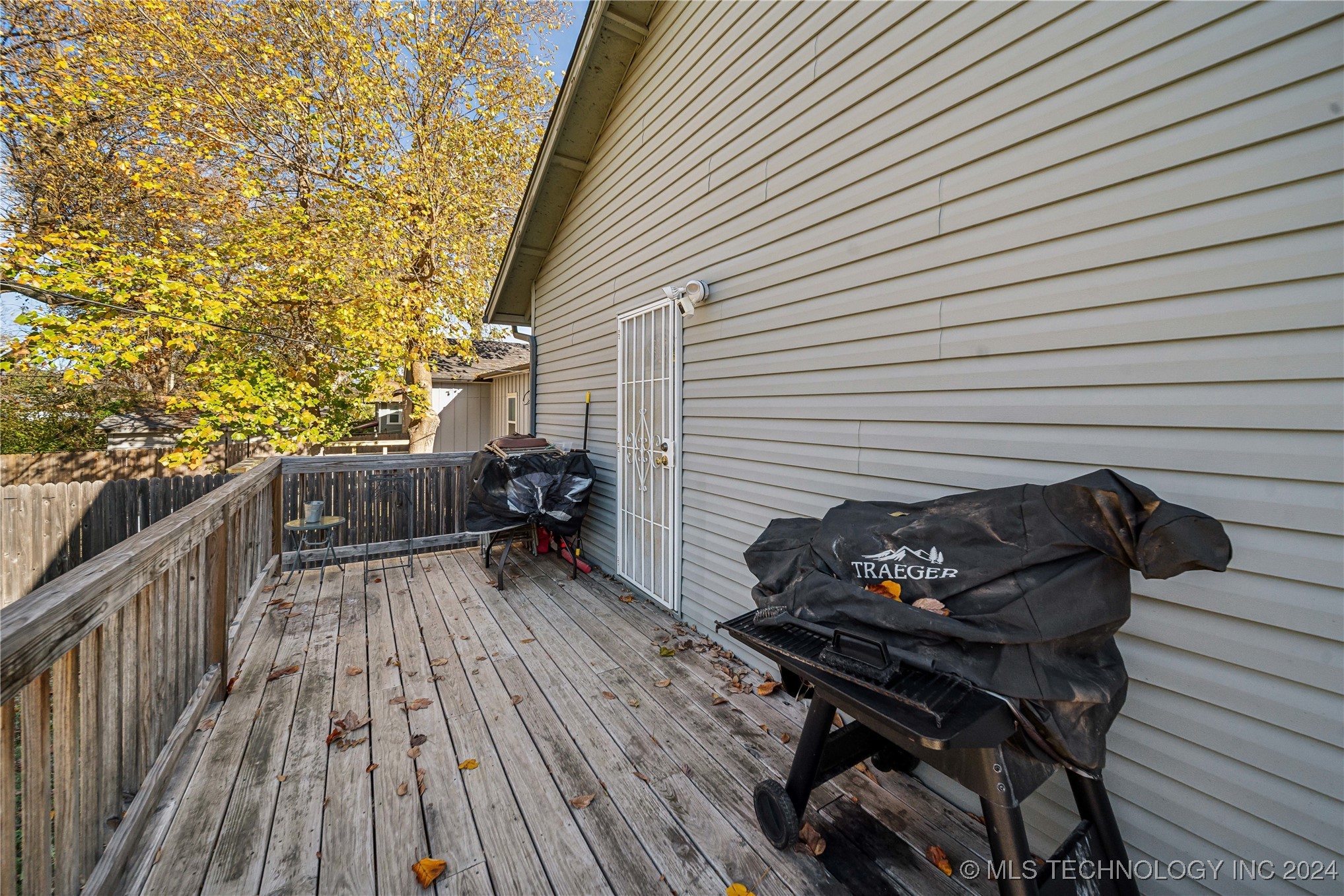 1228 N Main Street