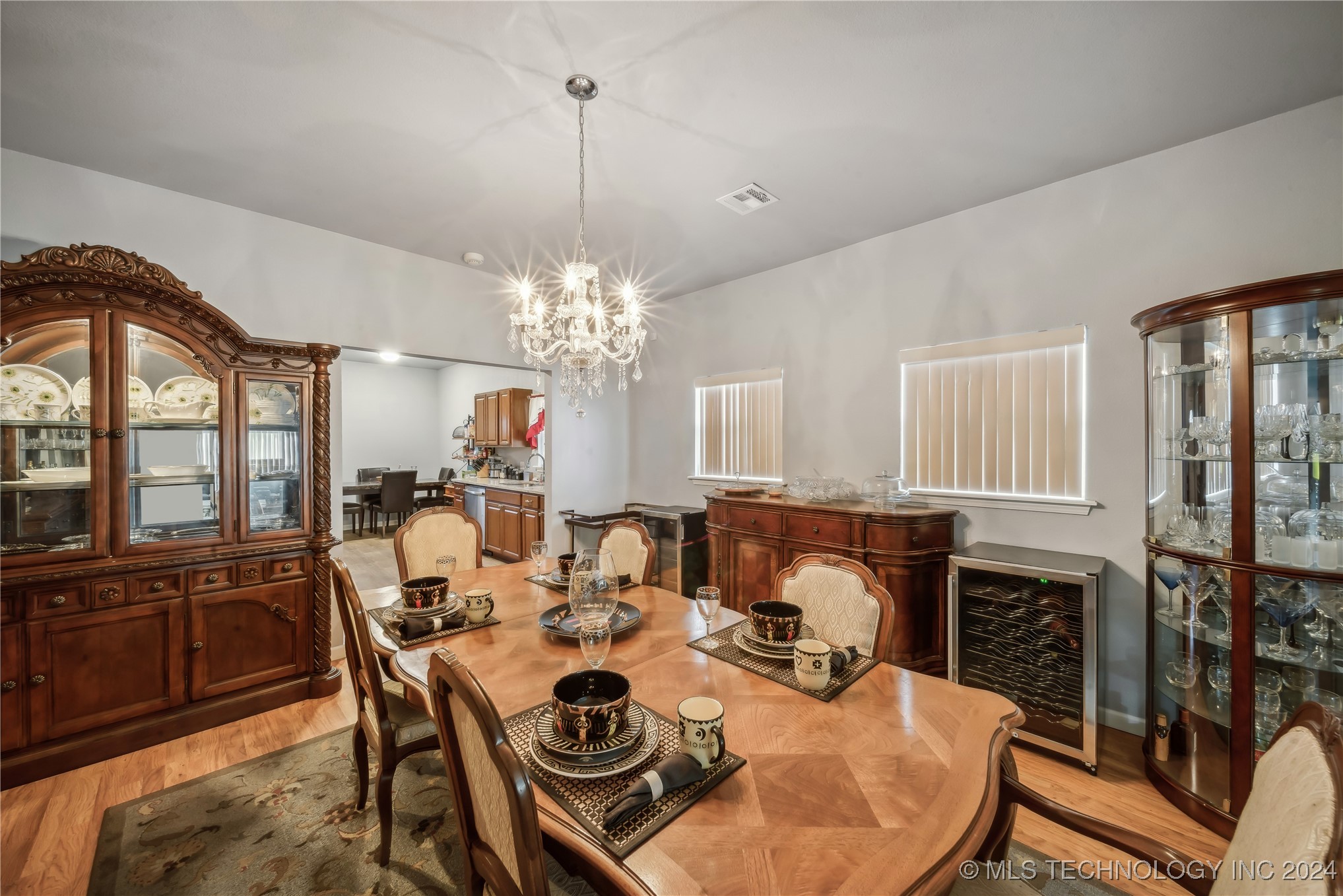 1228 N Main Street