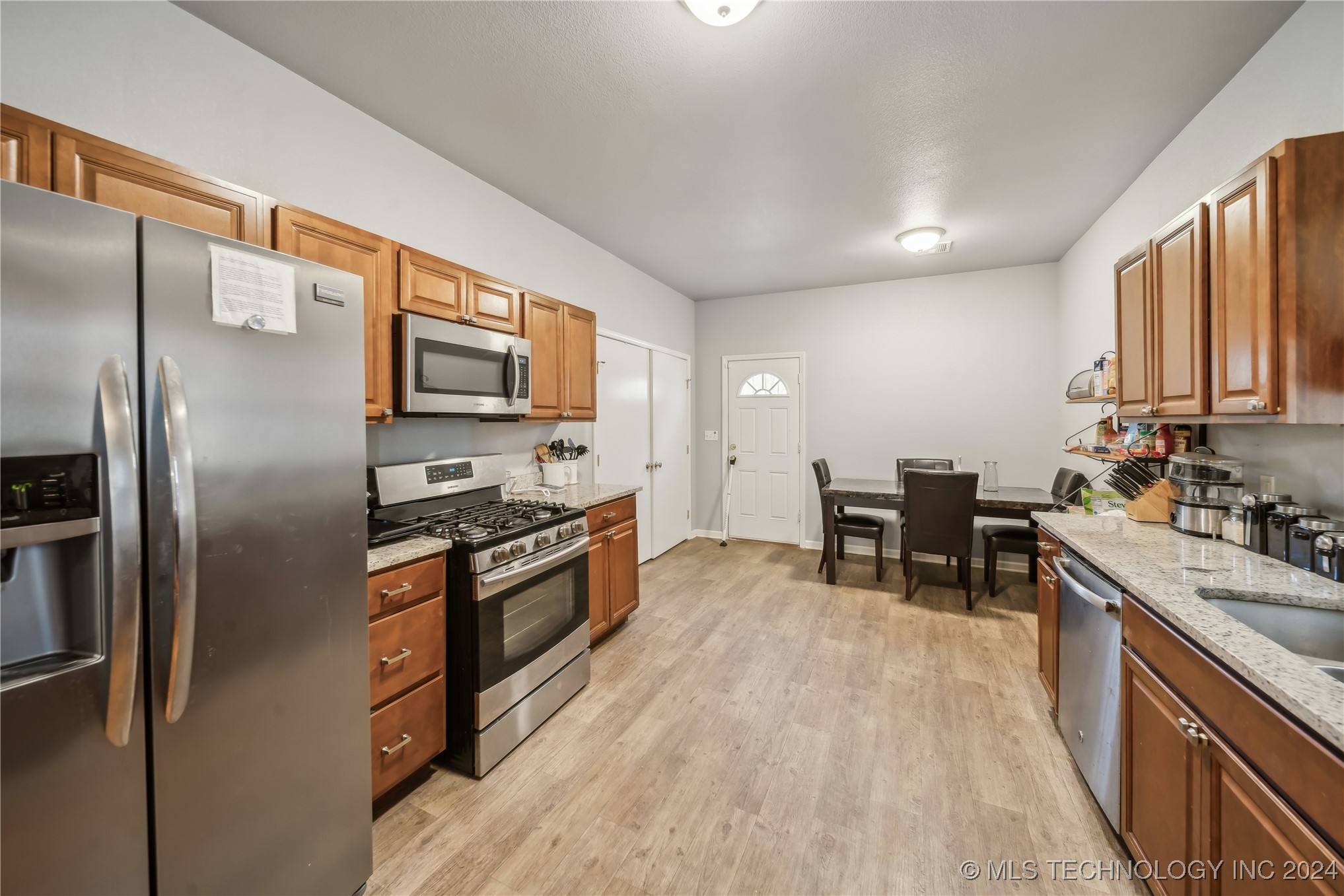 1228 N Main Street