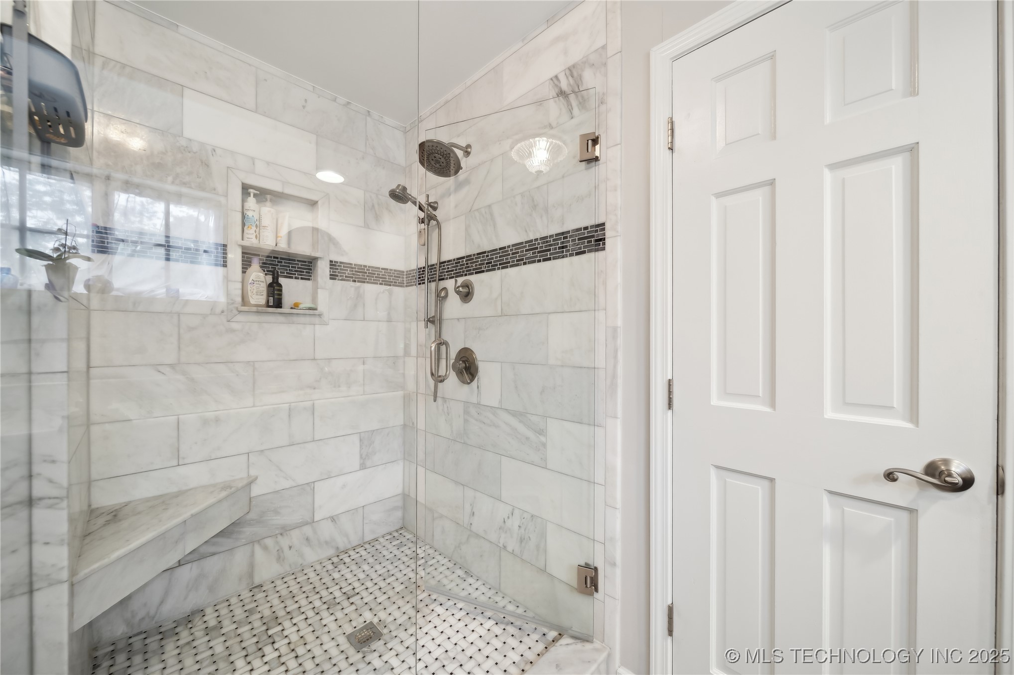 3506 E 66th Street