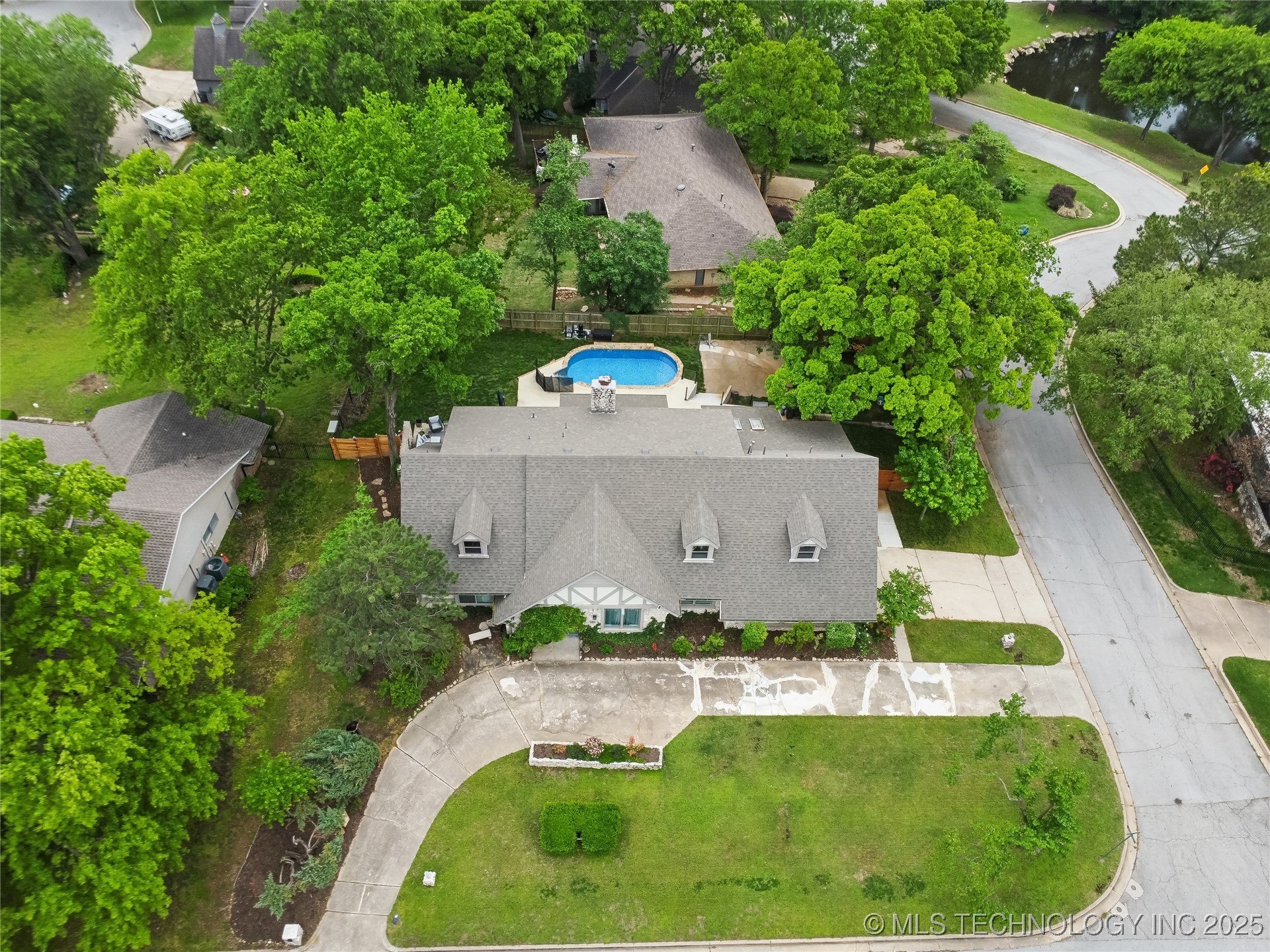 3506 E 66th Street