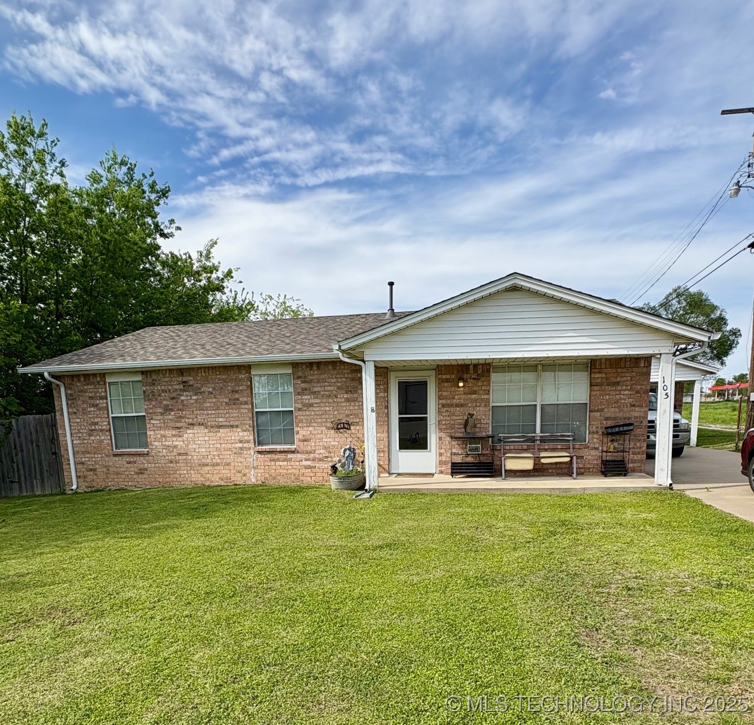 105 E Okmulgee Avenue