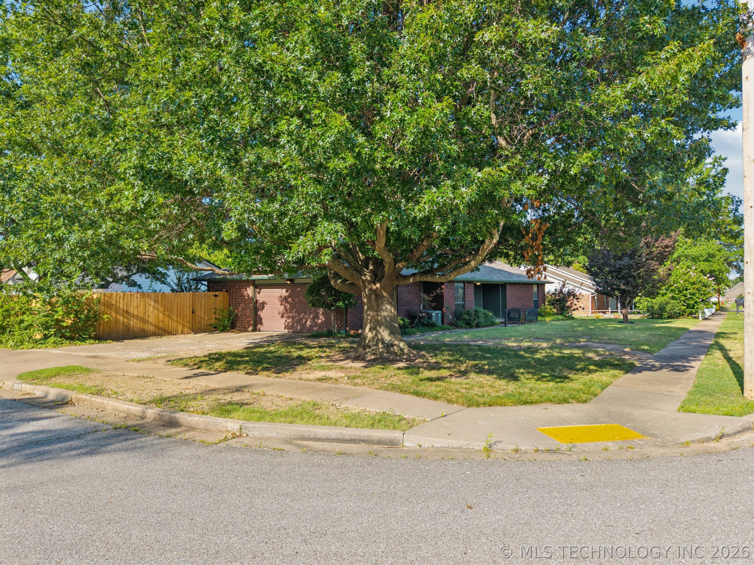 3001 W Broadway Street