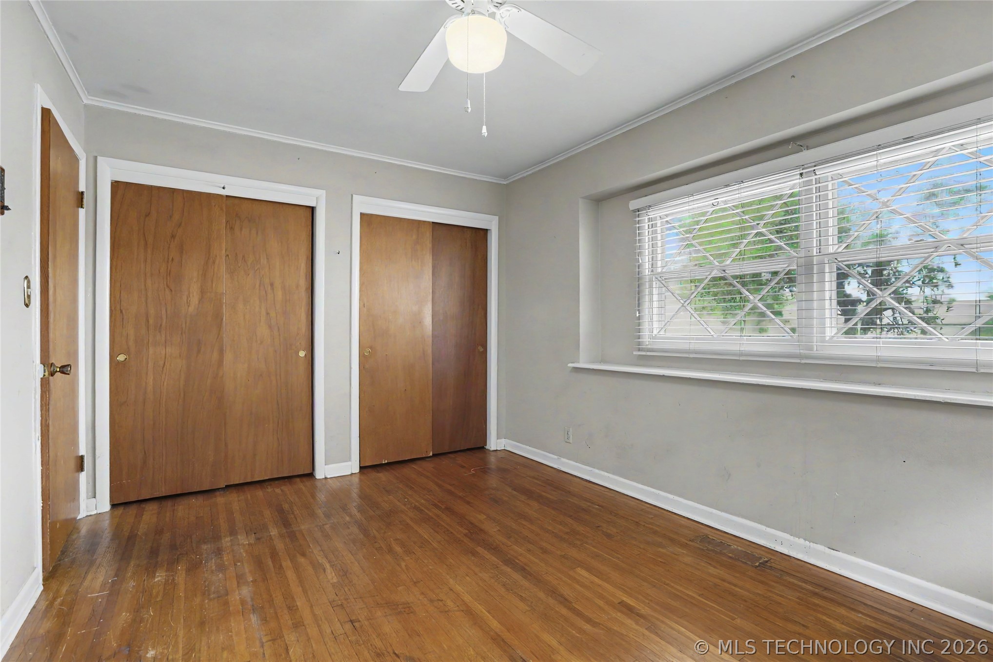 4332 E 58th Place